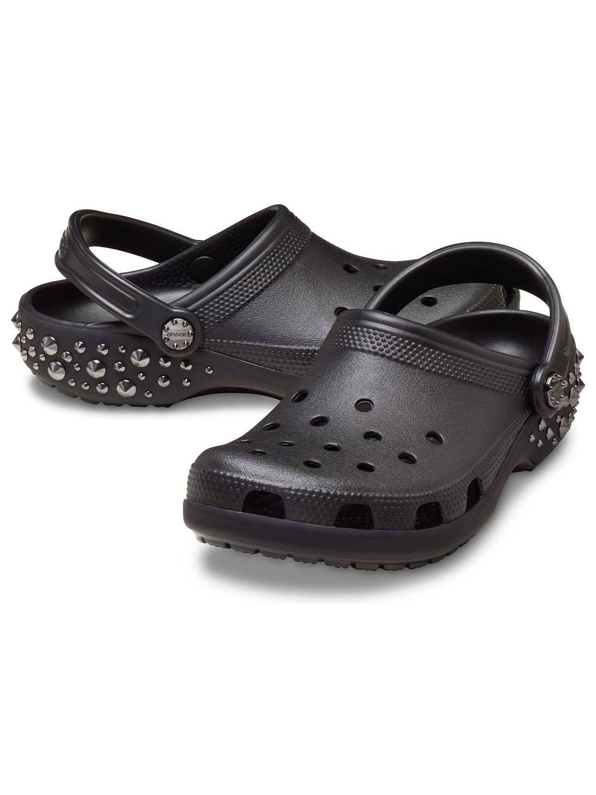 Zueco Crocs Unisex Classic Clog Studded Negro-3