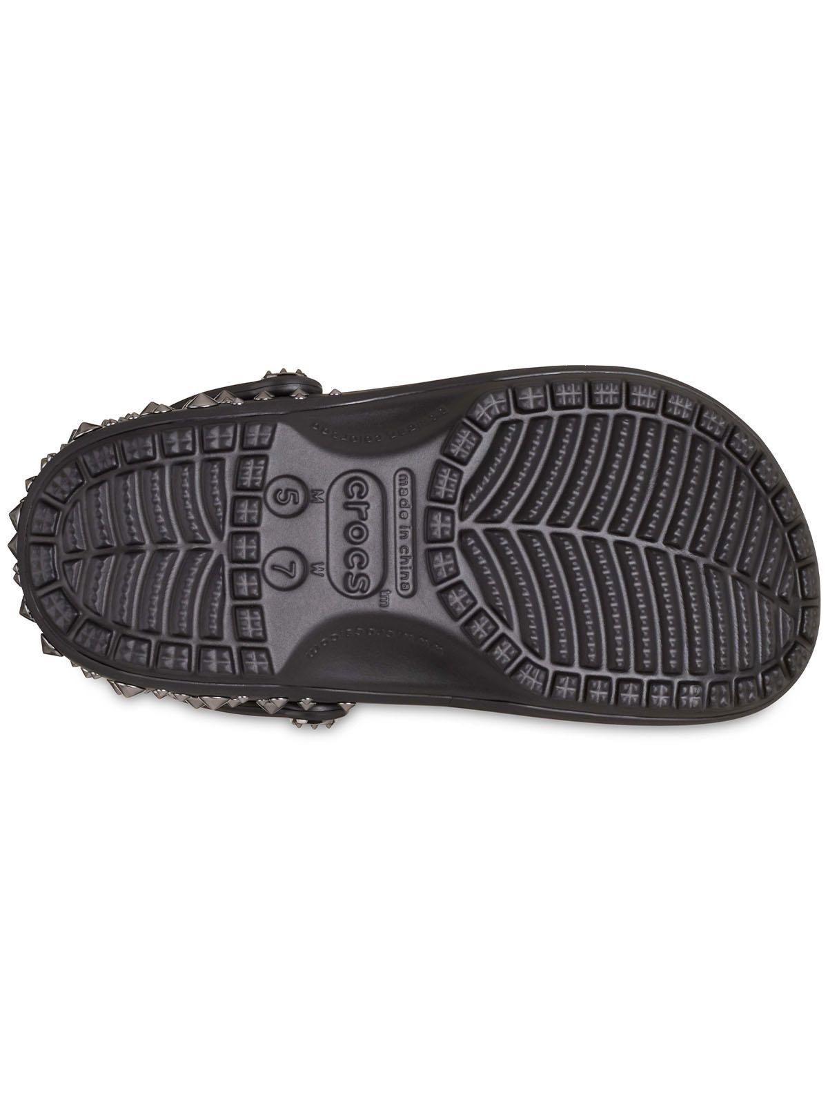 Zueco Crocs Unisex Classic Clog Studded Negro-5