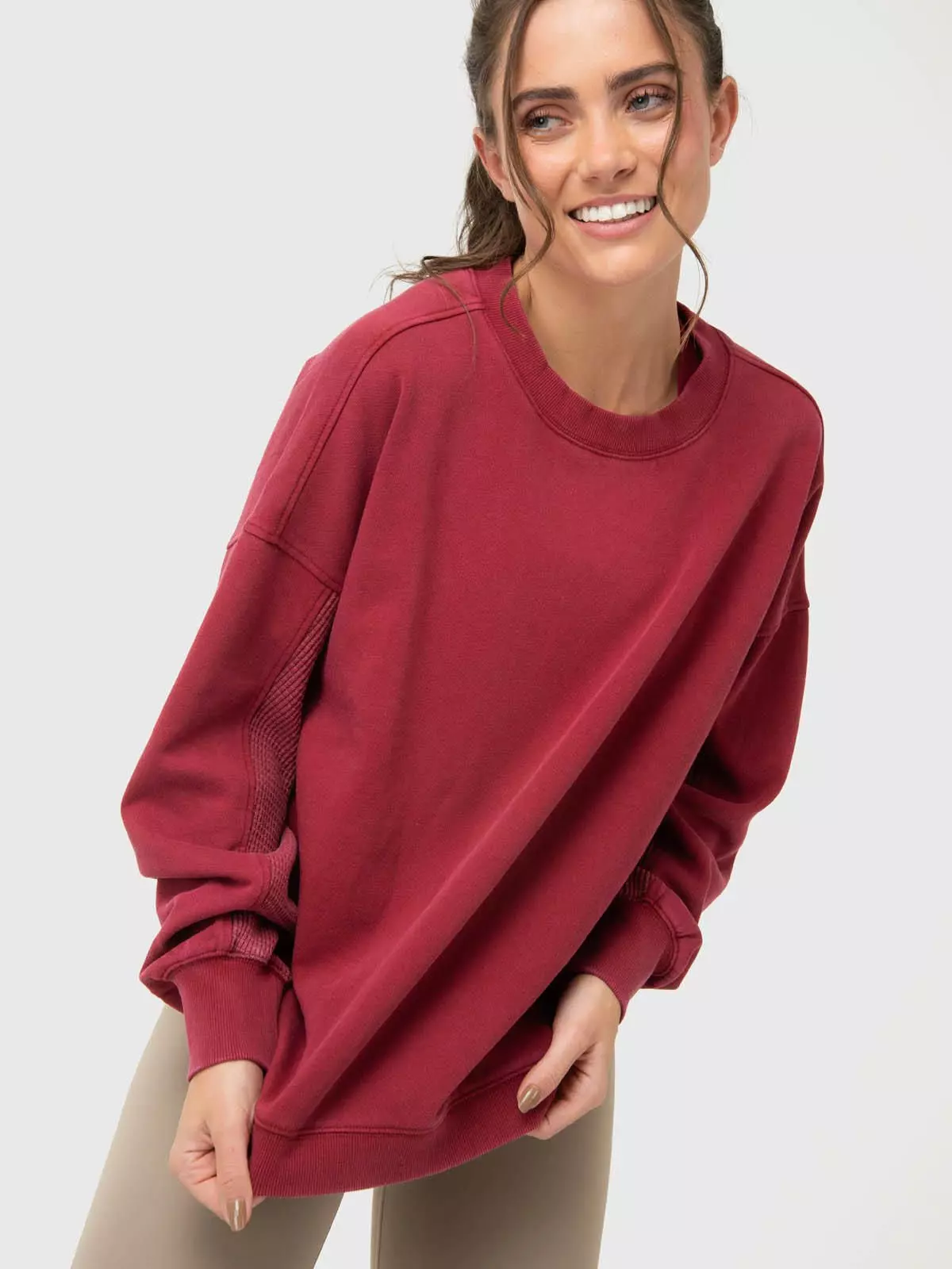 Polerón Mujer Oversize Crew II Burdeo-0