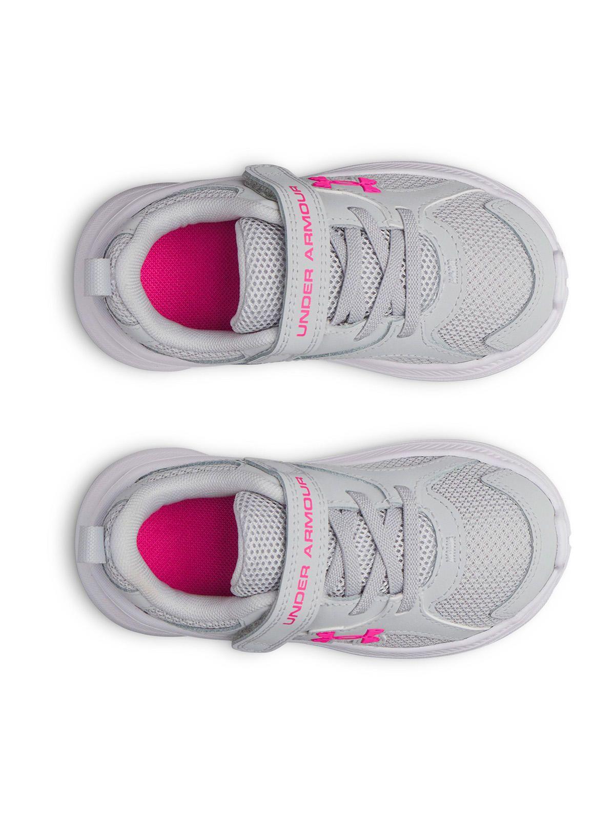 Zapatilla UA Assert 11 Ac Gris Niña-4