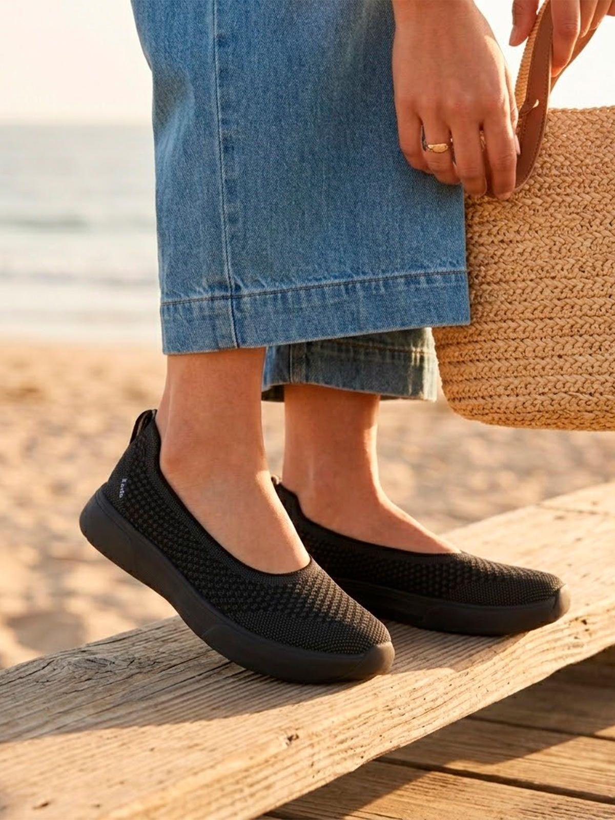 Zapatilla Mujer Blisswalk Slip On Negro-1