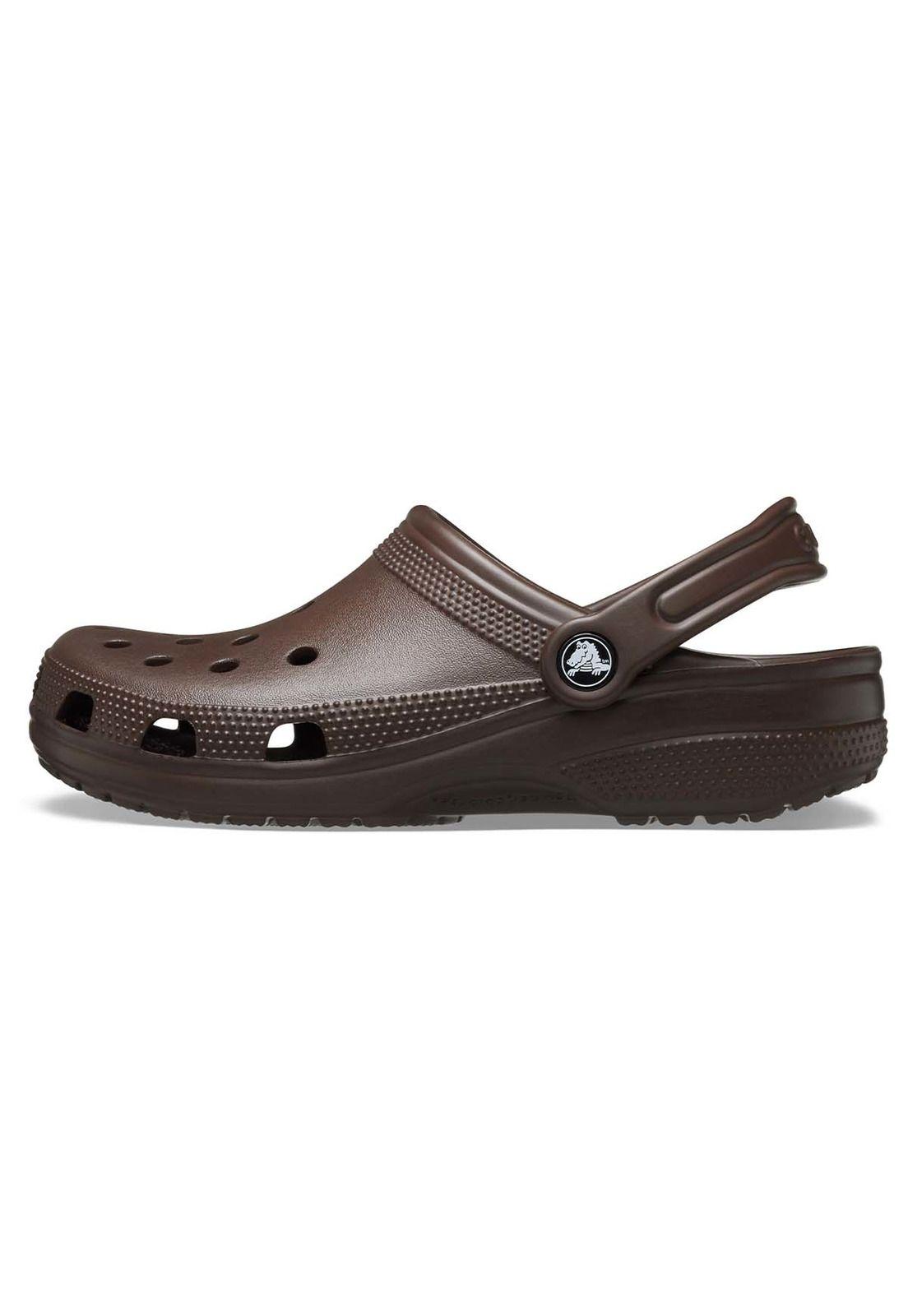 Zueco Crocs Unisex Classic Clog Café Osc-1