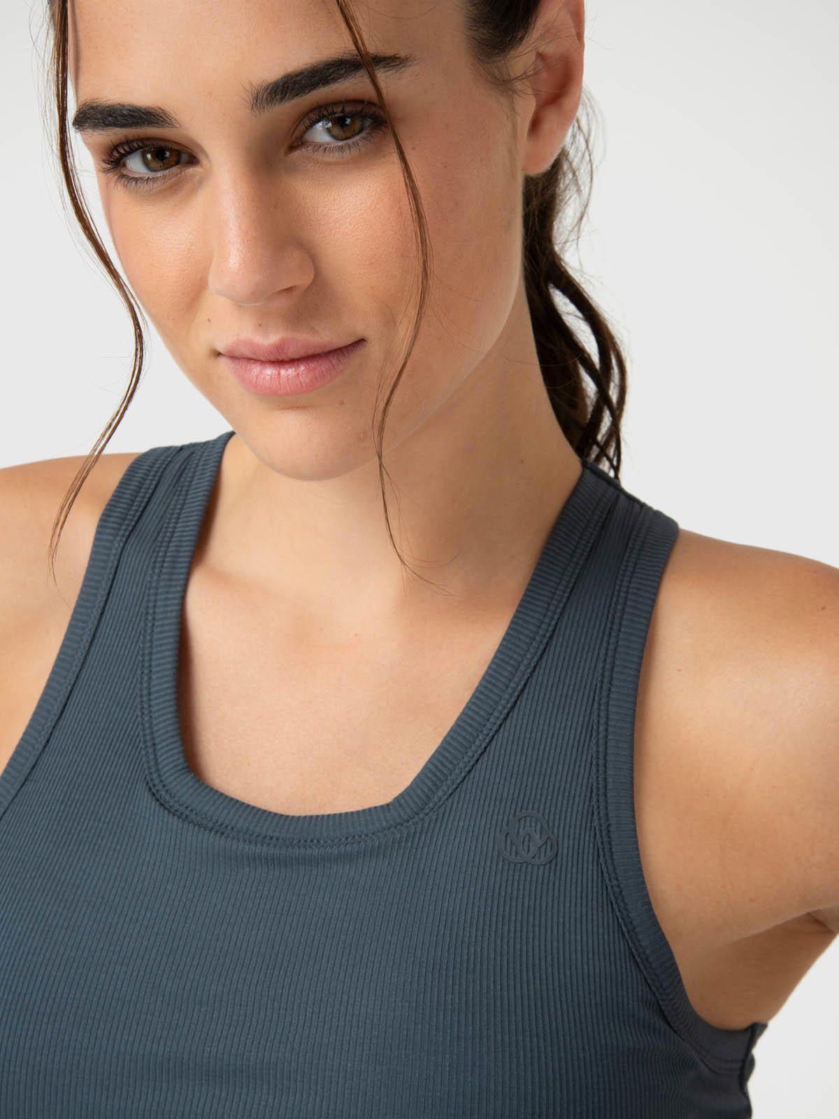 Polera Mujer Modal Rib Aloe Gris-3