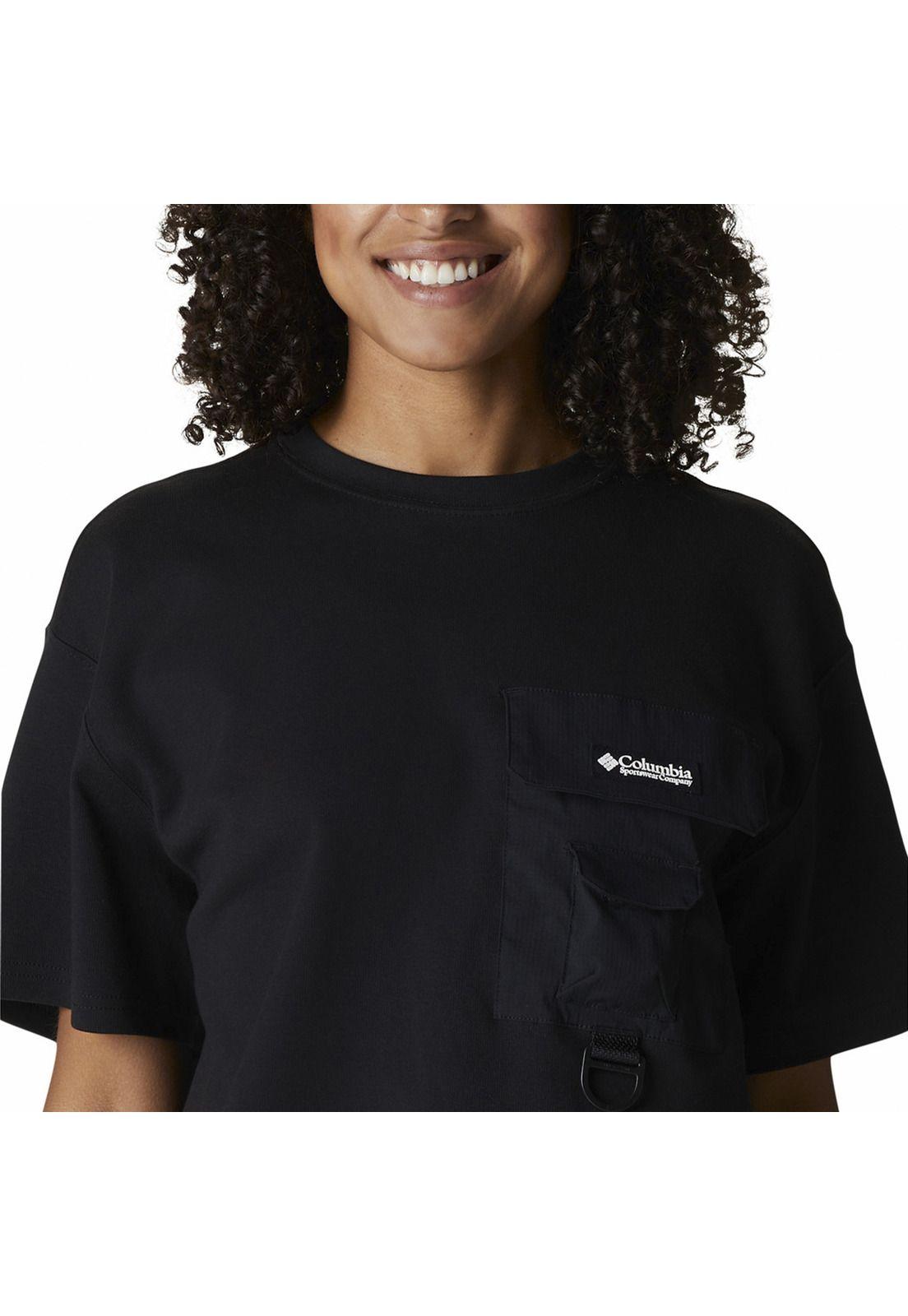 Polera M/C Mujer Field Creek Cropped Negro-4