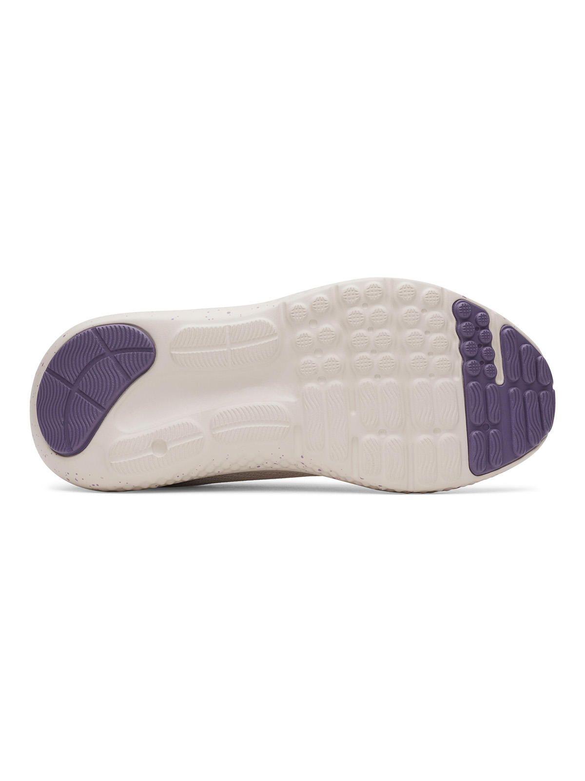 Zapatilla Niña Grade School UA Surge 4 Blanco-3