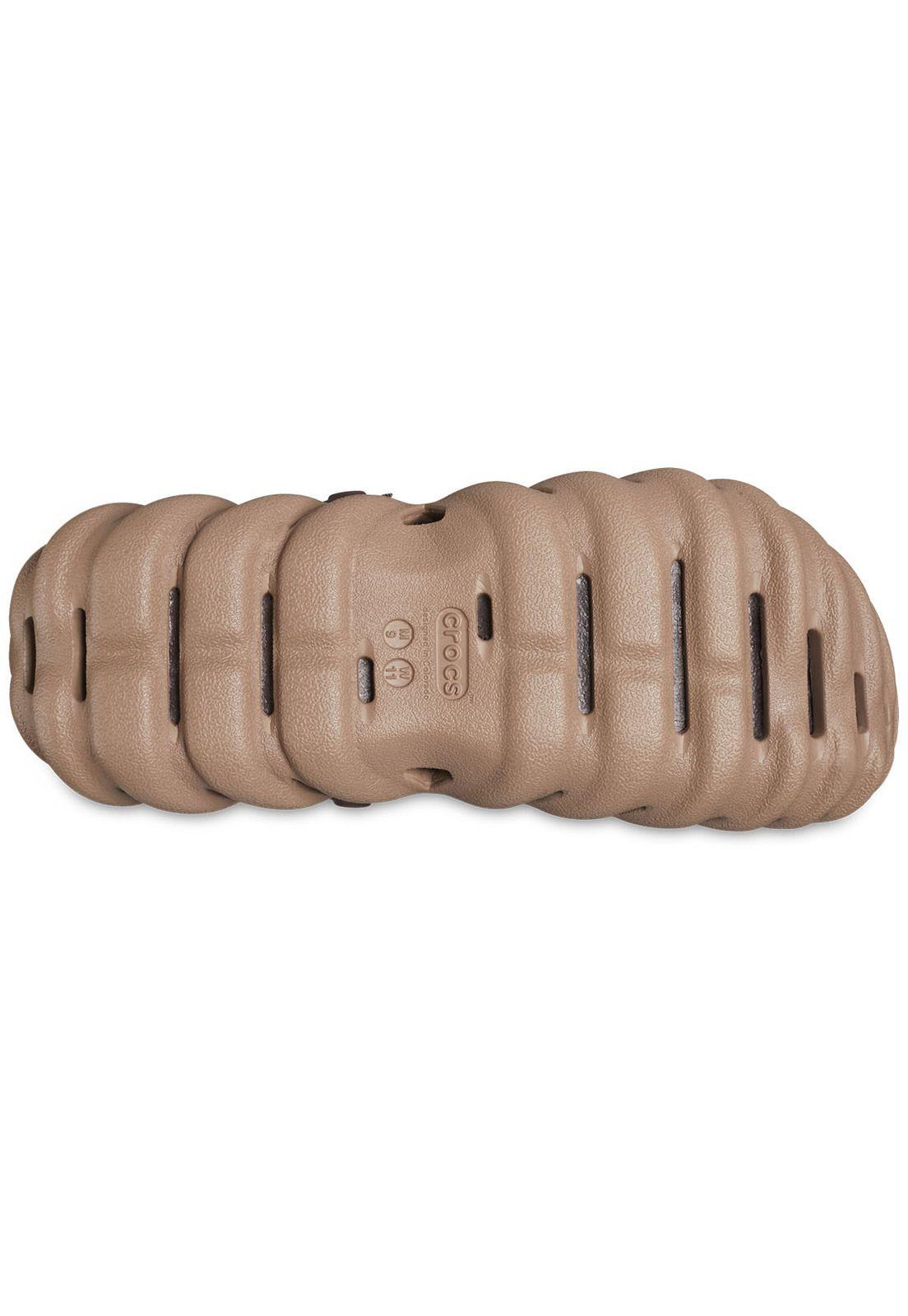 Zueco Crocs Hombre Echo Clog Café-5