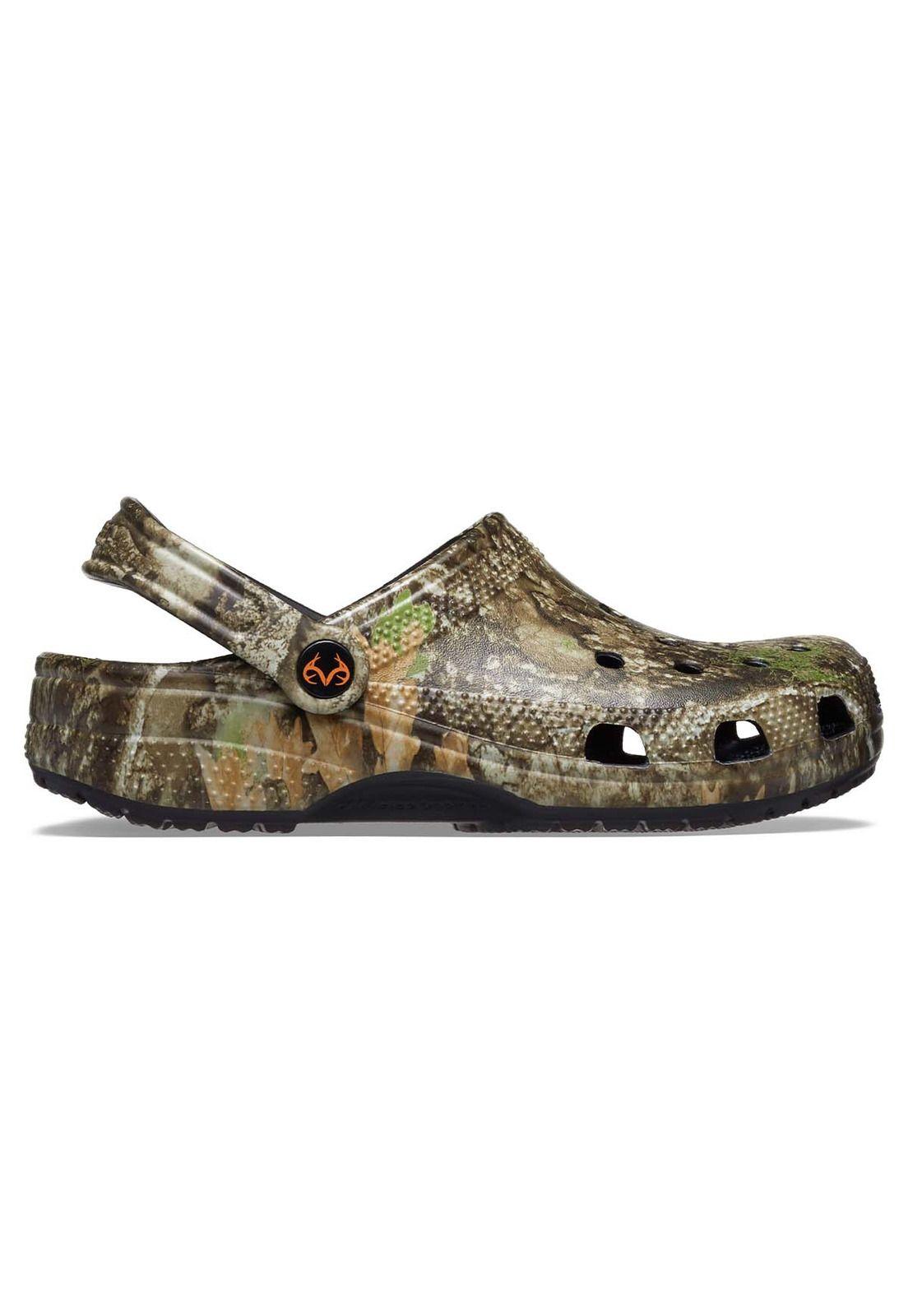 Zueco Crocs RealTree Unisex Classic Clog Verde Militar-0