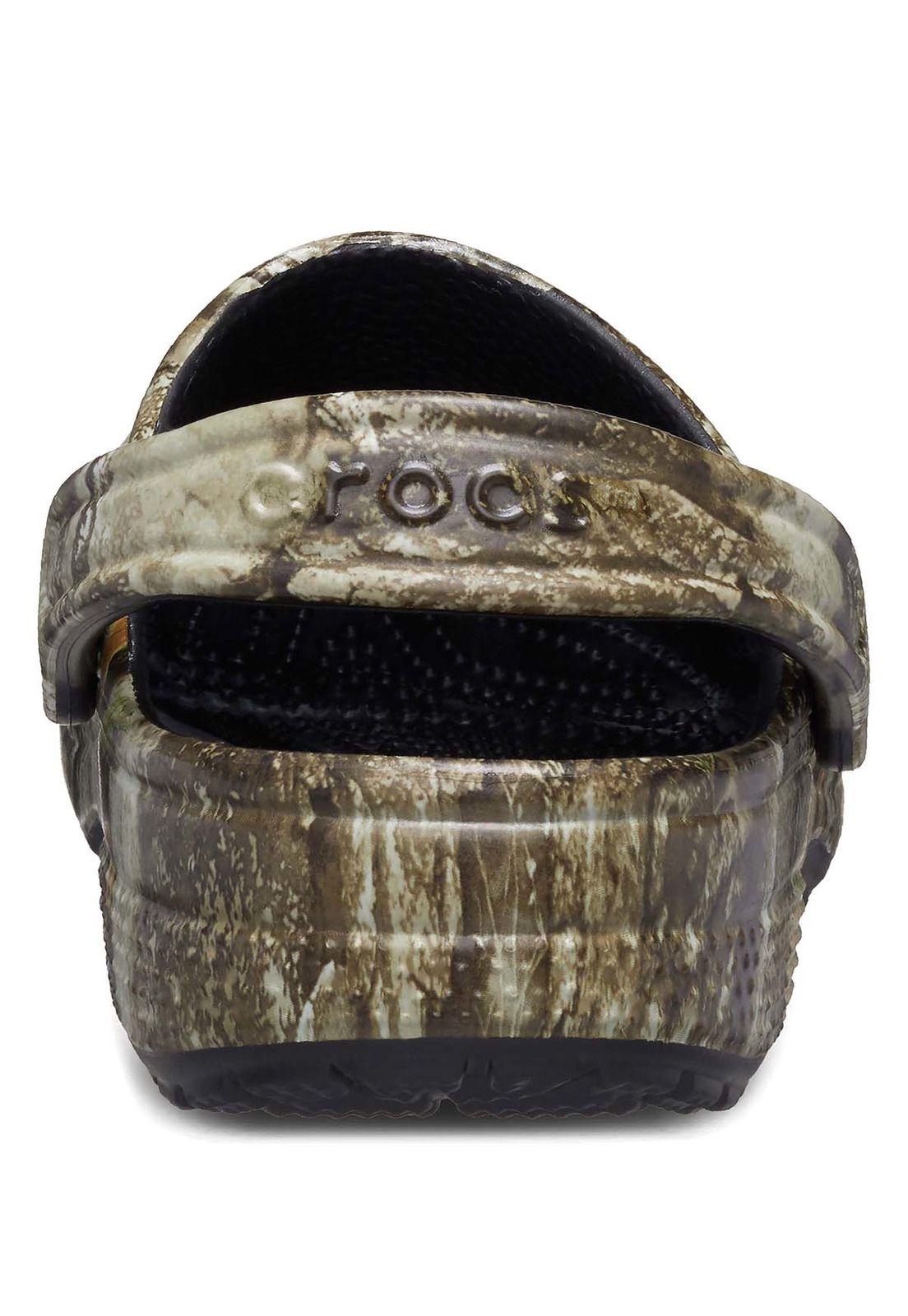 Zueco Crocs RealTree Unisex Classic Clog Verde Militar-7