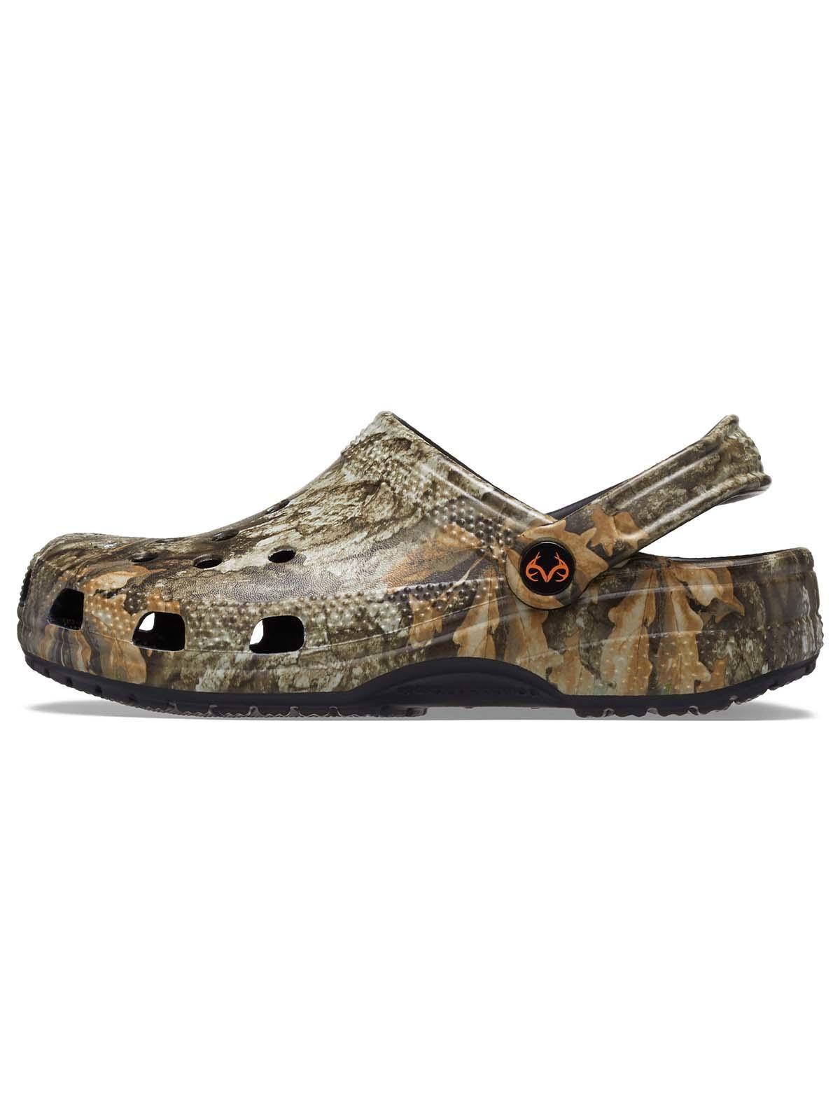 Zueco Crocs RealTree Unisex Classic Clog Verde Militar-1