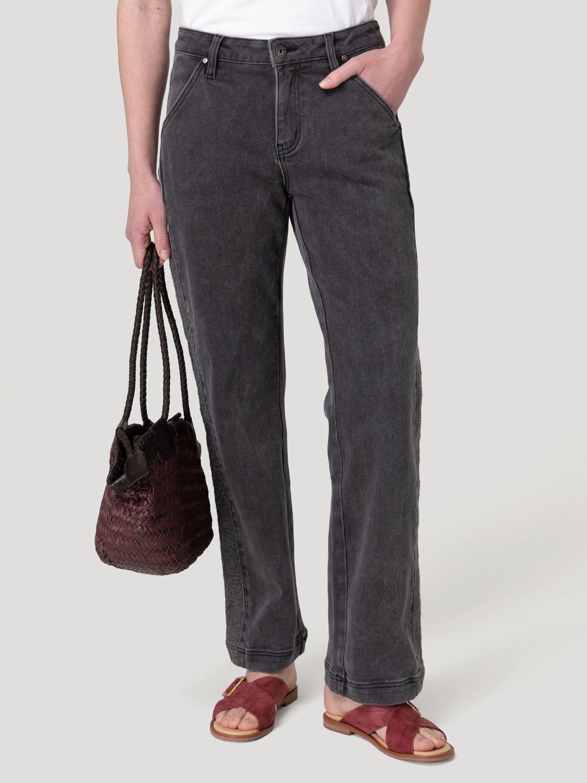Jeans Fibras Recicladas Mujer Roots Gris-4