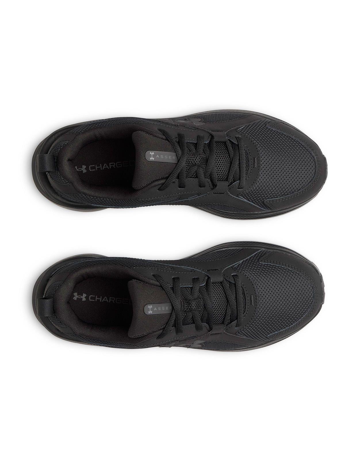 Zapatilla UA Charged+ Assert 11 Negro Hombre-4