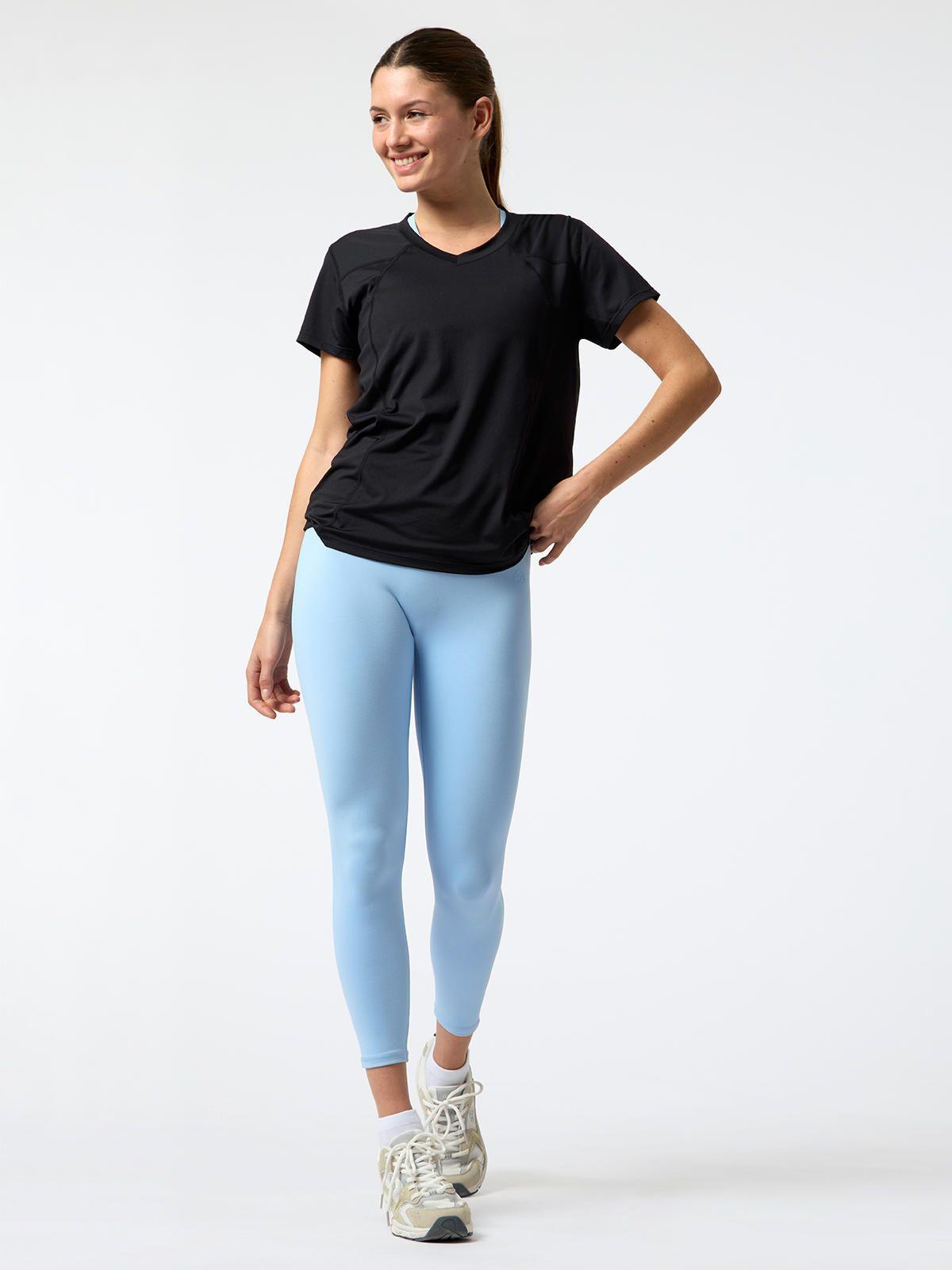 Polera V Neck Ali Rec Negra Mujer-4