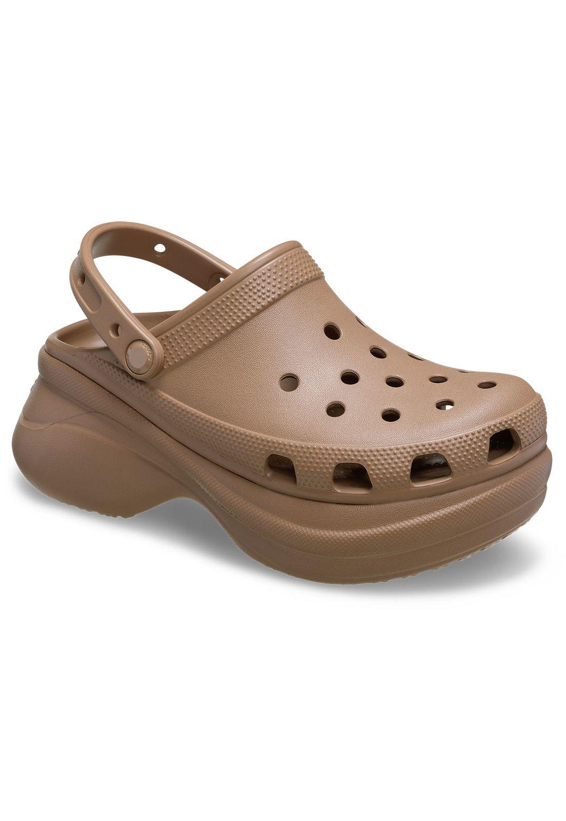 Zueco Crocs Mujer Bae Clog Café-6