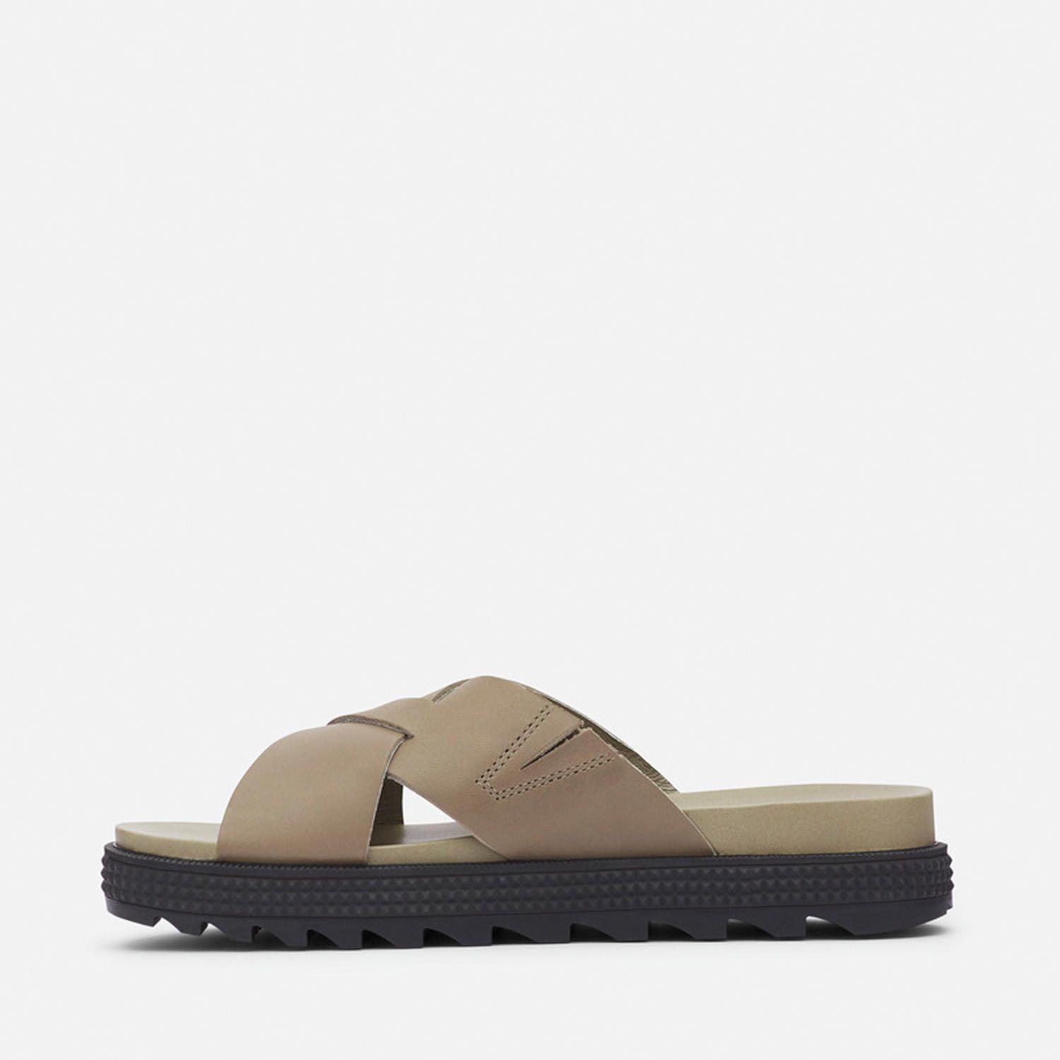 Sandalia Roaming Criss Cross Oliva Mujer-1