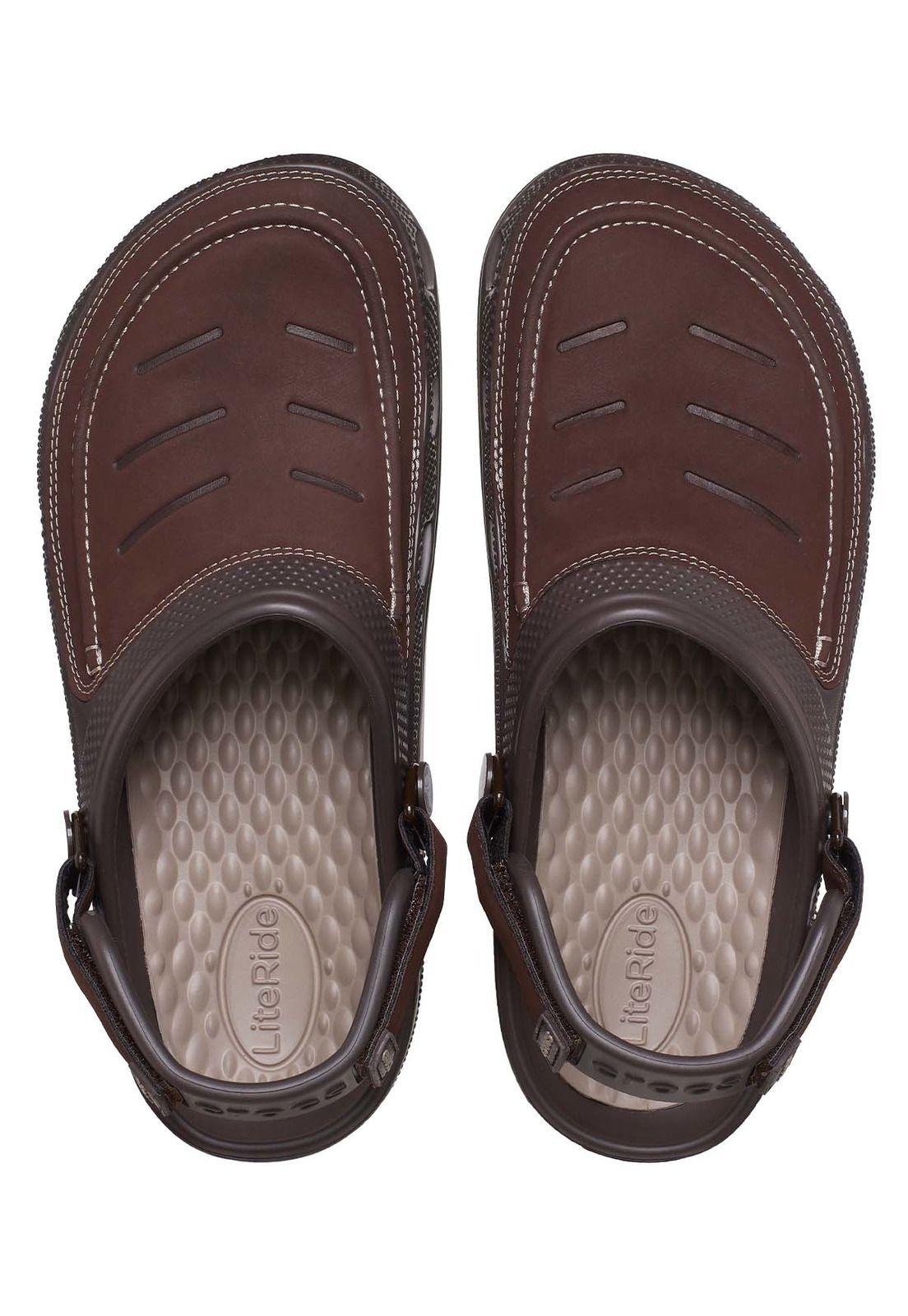 Zueco Crocs Hombre Yukon Vista Ii M Café-4