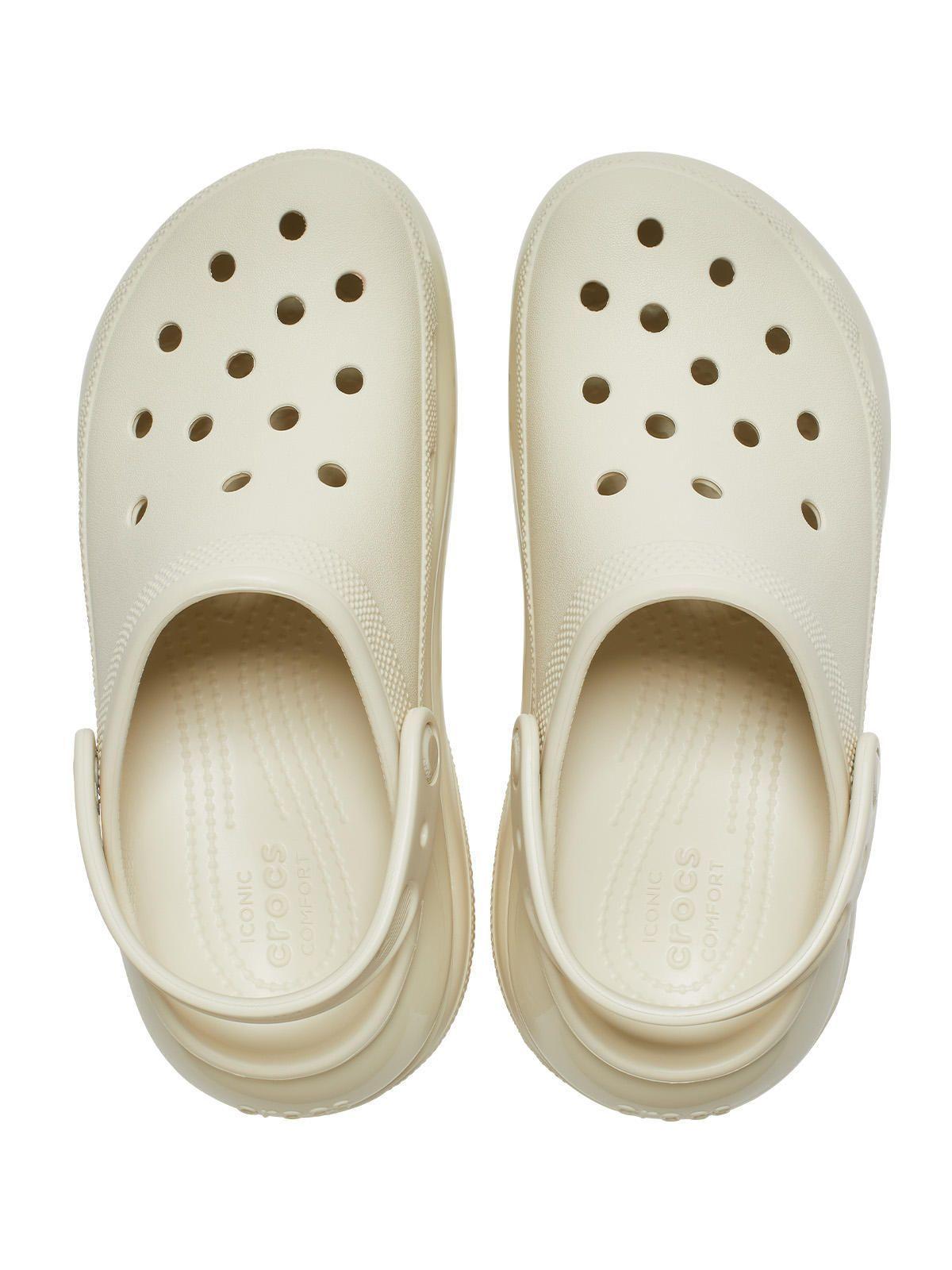 Zueco Crocs Mujer Mega Crush Clog Beige-4