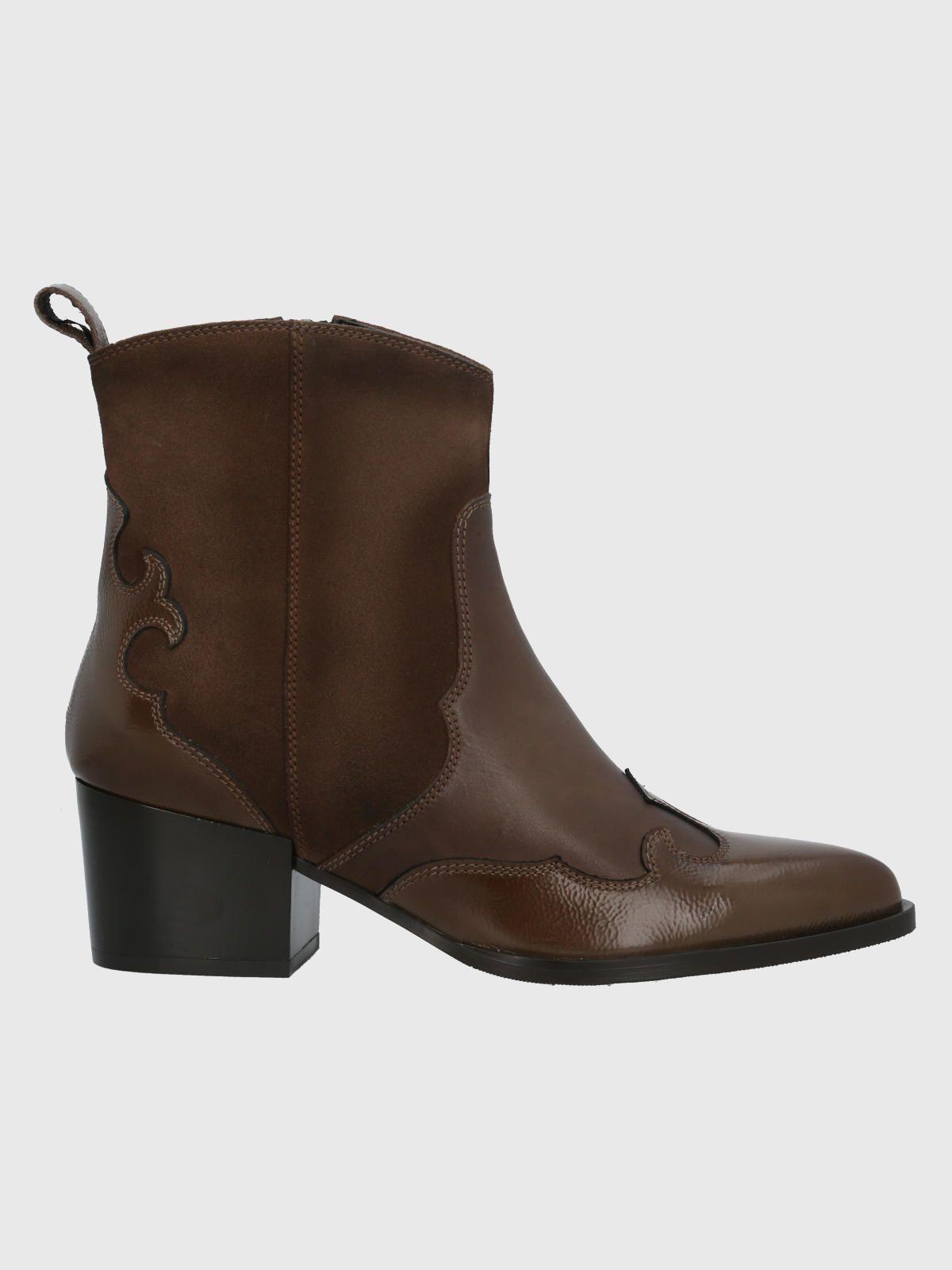 Botín Cuero Mujer Cassaandra Taupe-1