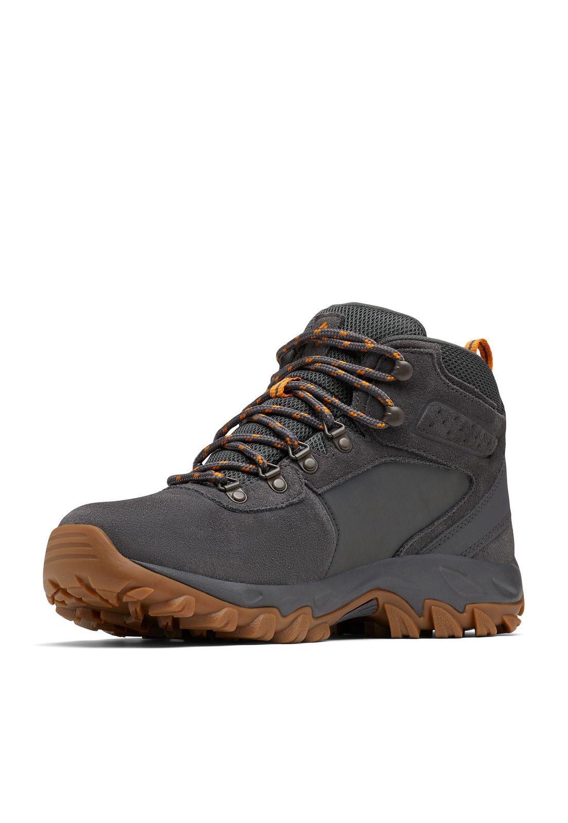 Botín Hombre Newton ridge II s w Gris-5