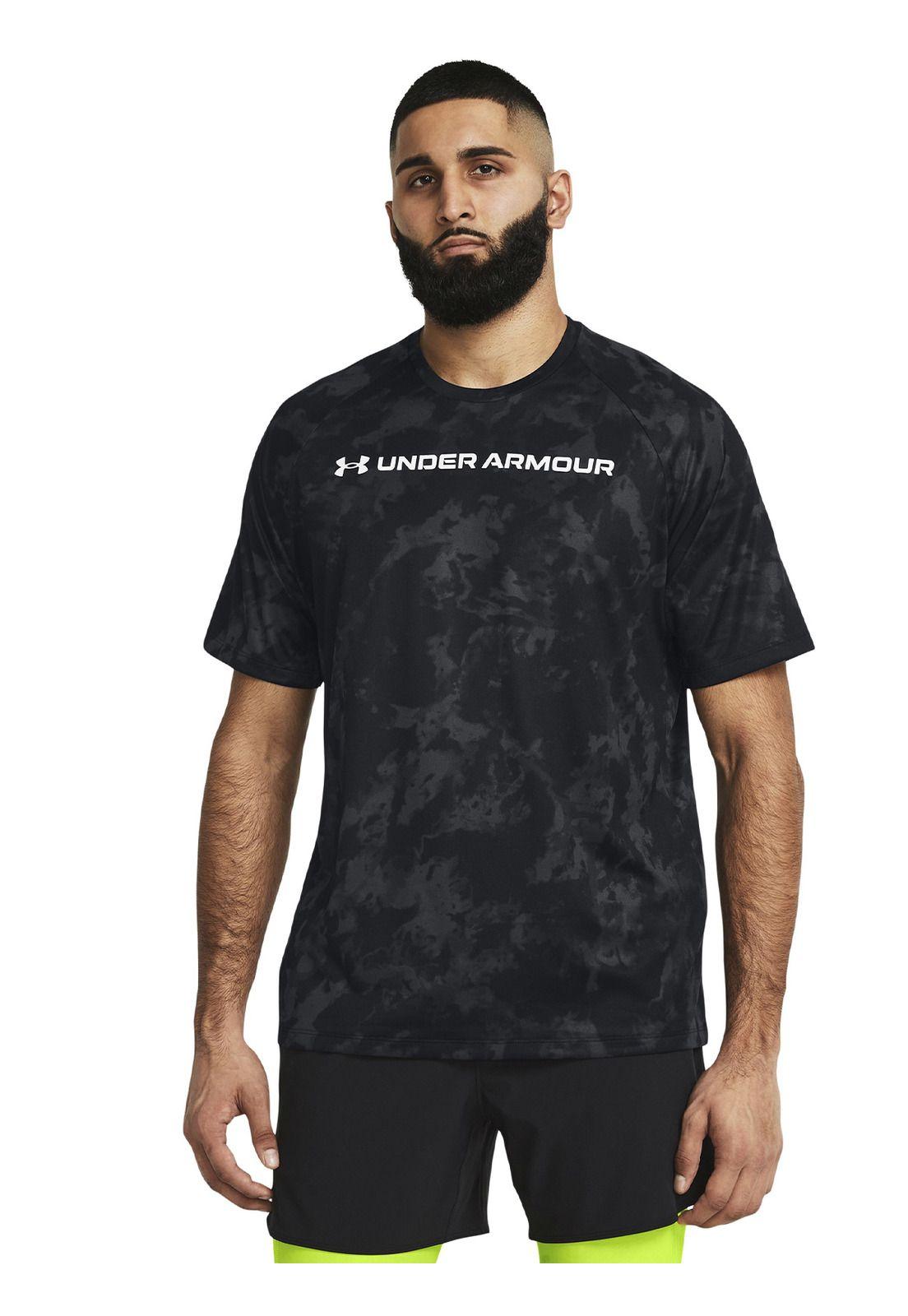 Polera UA Tech ABC hombre Negro-3