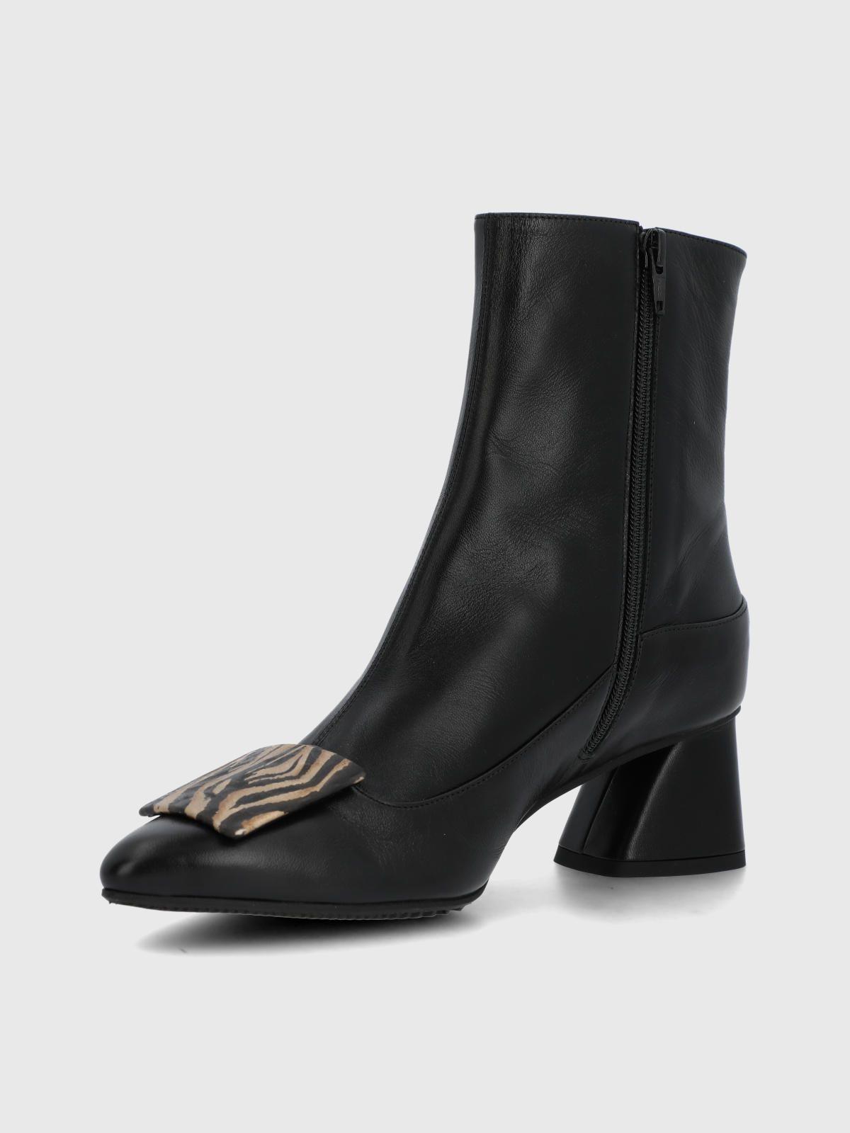 Botin Brunate Cuero Mujer Bertani Negro-5