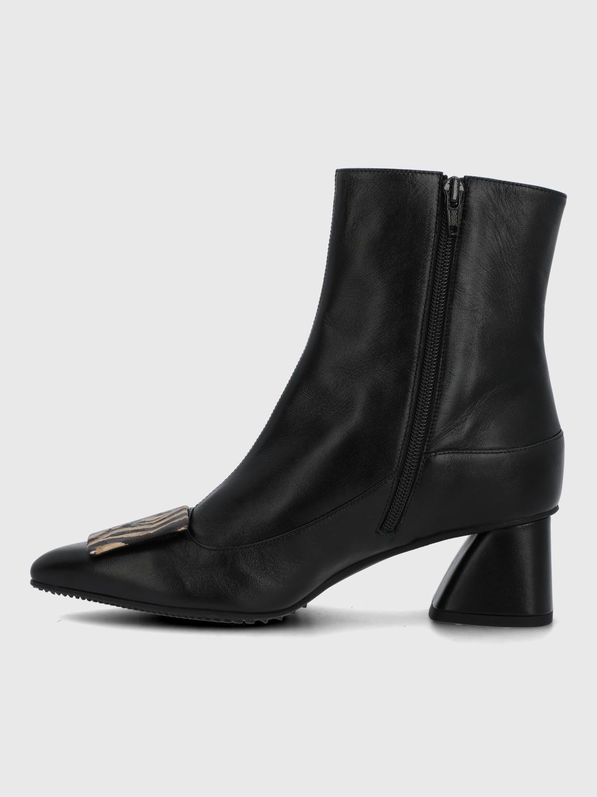 Botin Brunate Cuero Mujer Bertani Negro-6
