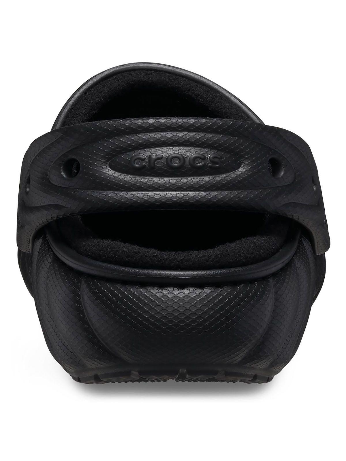 Zueco Crocs Hombre Lined Overpuff Negro-7