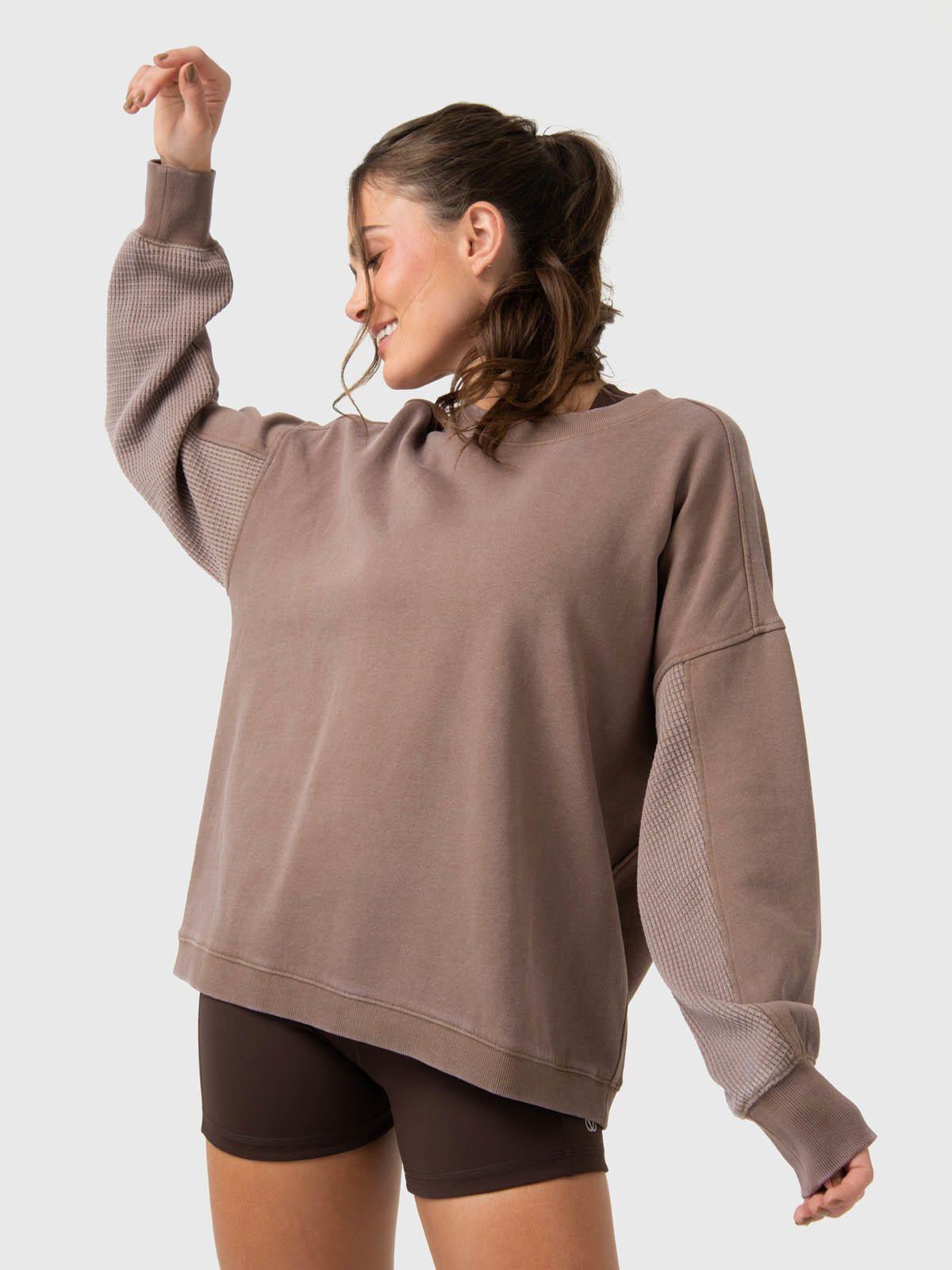 Polerón Mujer Oversize Crew II Café Claro-3