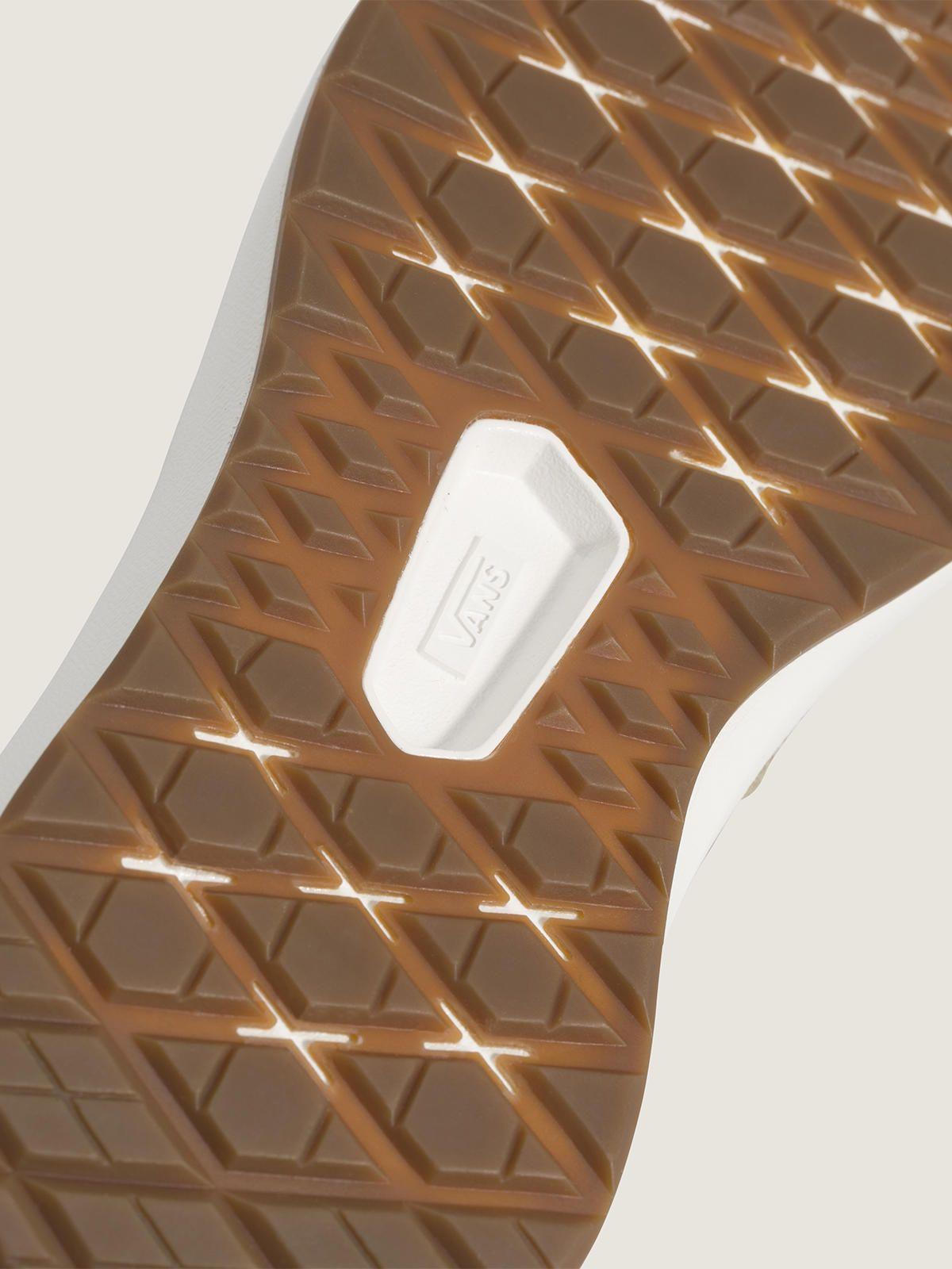 Zapatilla Unisex Mte Ultrarange 2.0 S Café-7