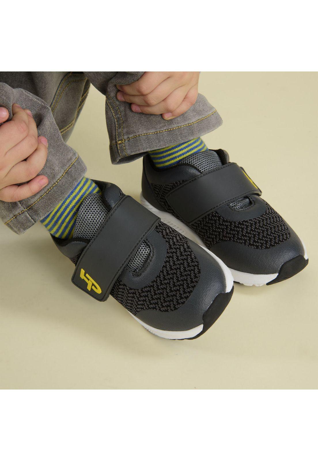 Zapatilla Niño Wangari-K Gris-3