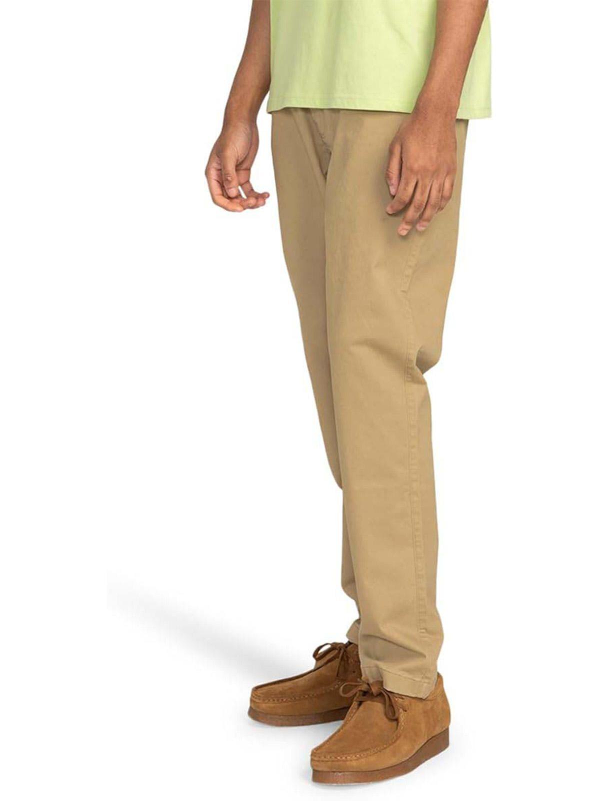 Pantalón Hombre Howland Classic Chino Beige-3