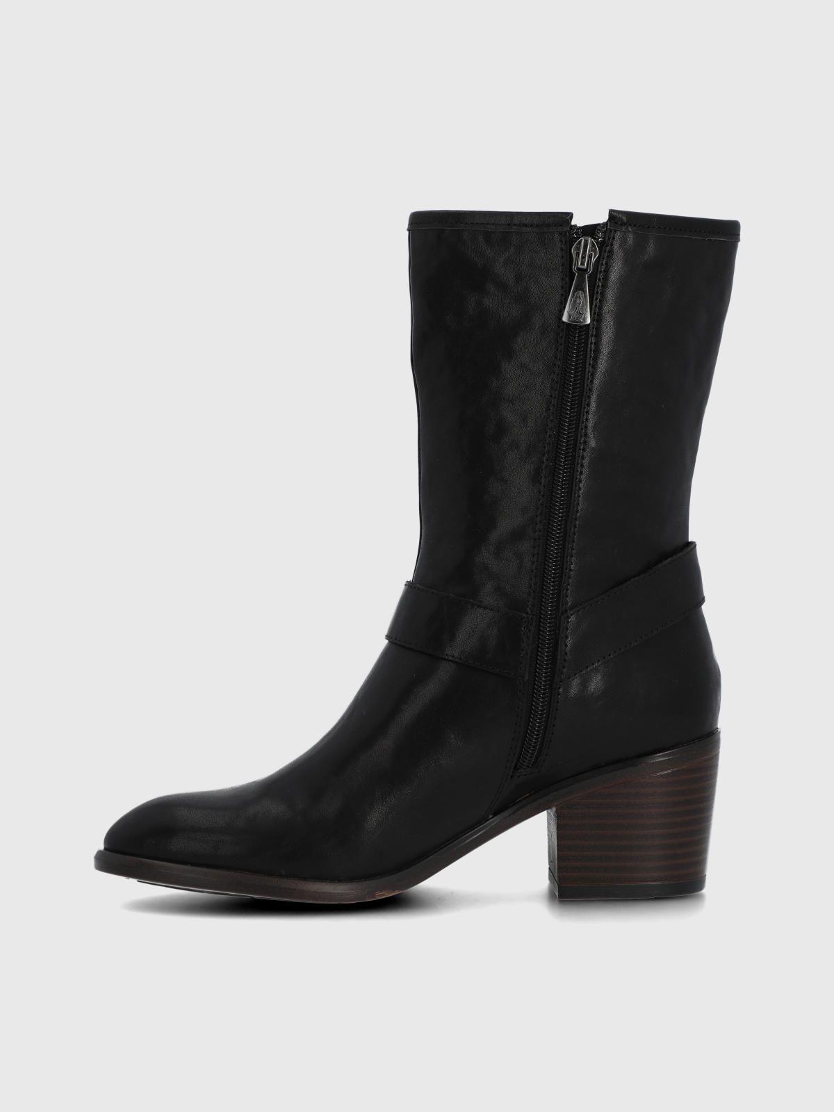 Bota Cuero Mujer Mayda Negra-4