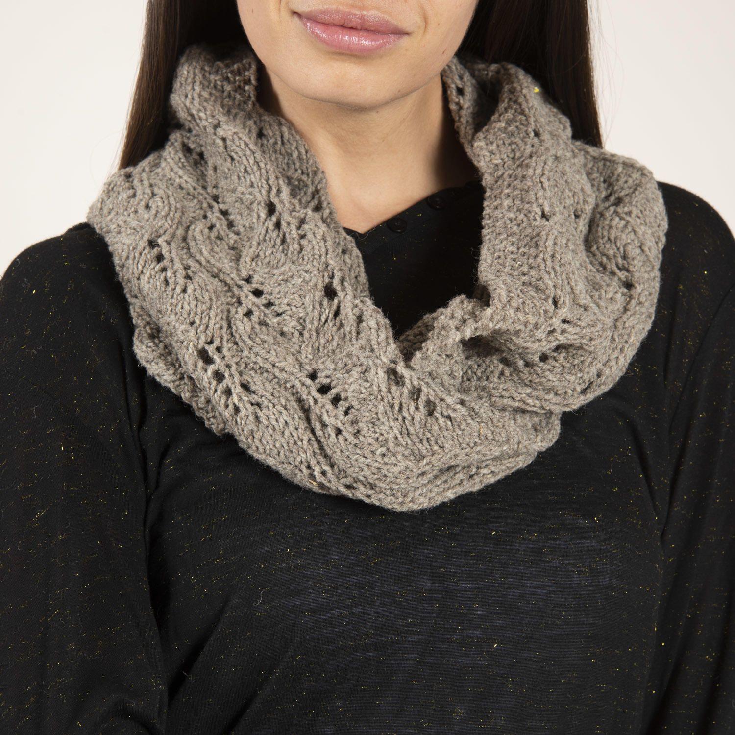 Cuello Lana Circle Grey Mujer Rockford-1