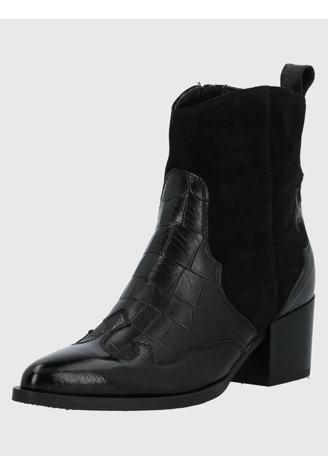 Botín Cuero Mujer Cassaandra Negro-5
