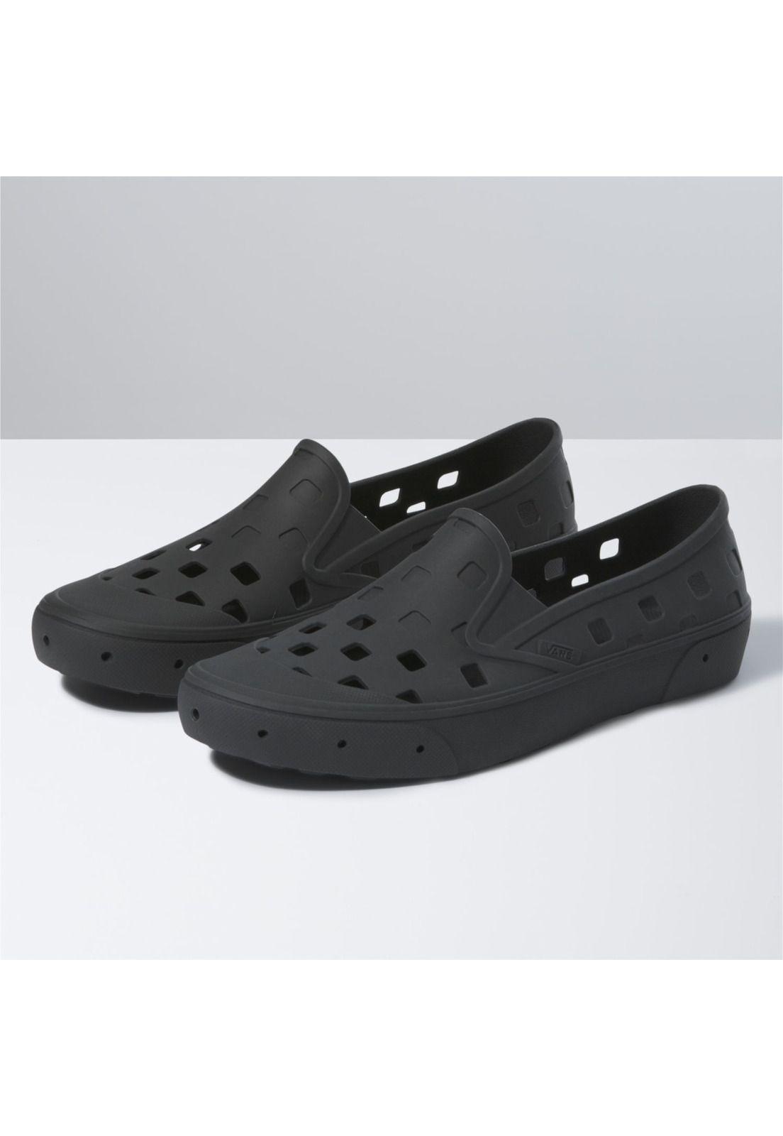 Zapatilla Unisex Ua Slip-On Trk Black-4