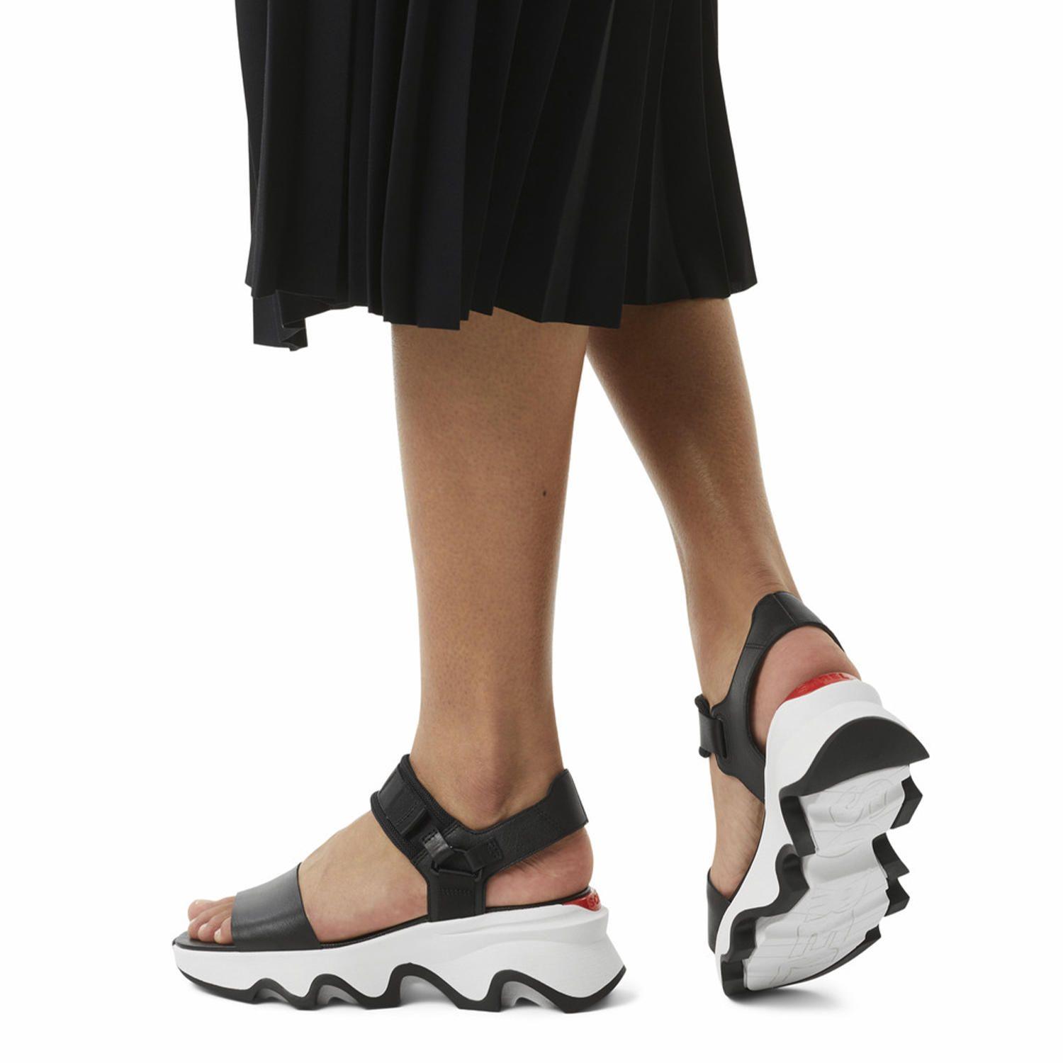 Sandalia Zapatilla Kinetic Impact Y Negro Mujer-7