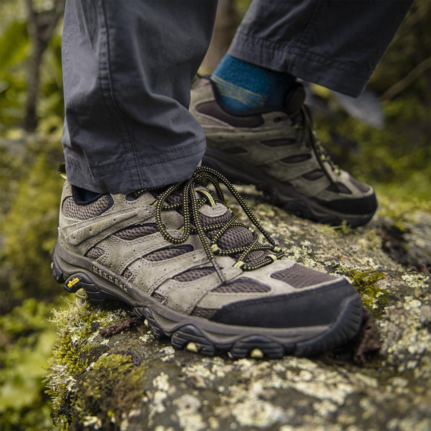 Zapatilla Hombre Moab 3 Café Claro-1