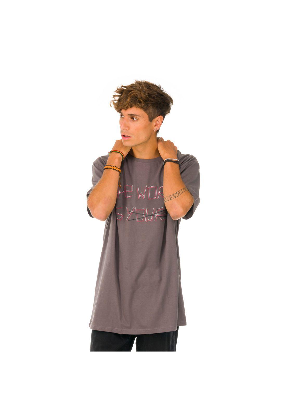 Polera M/C Unisex The World Grafito -0