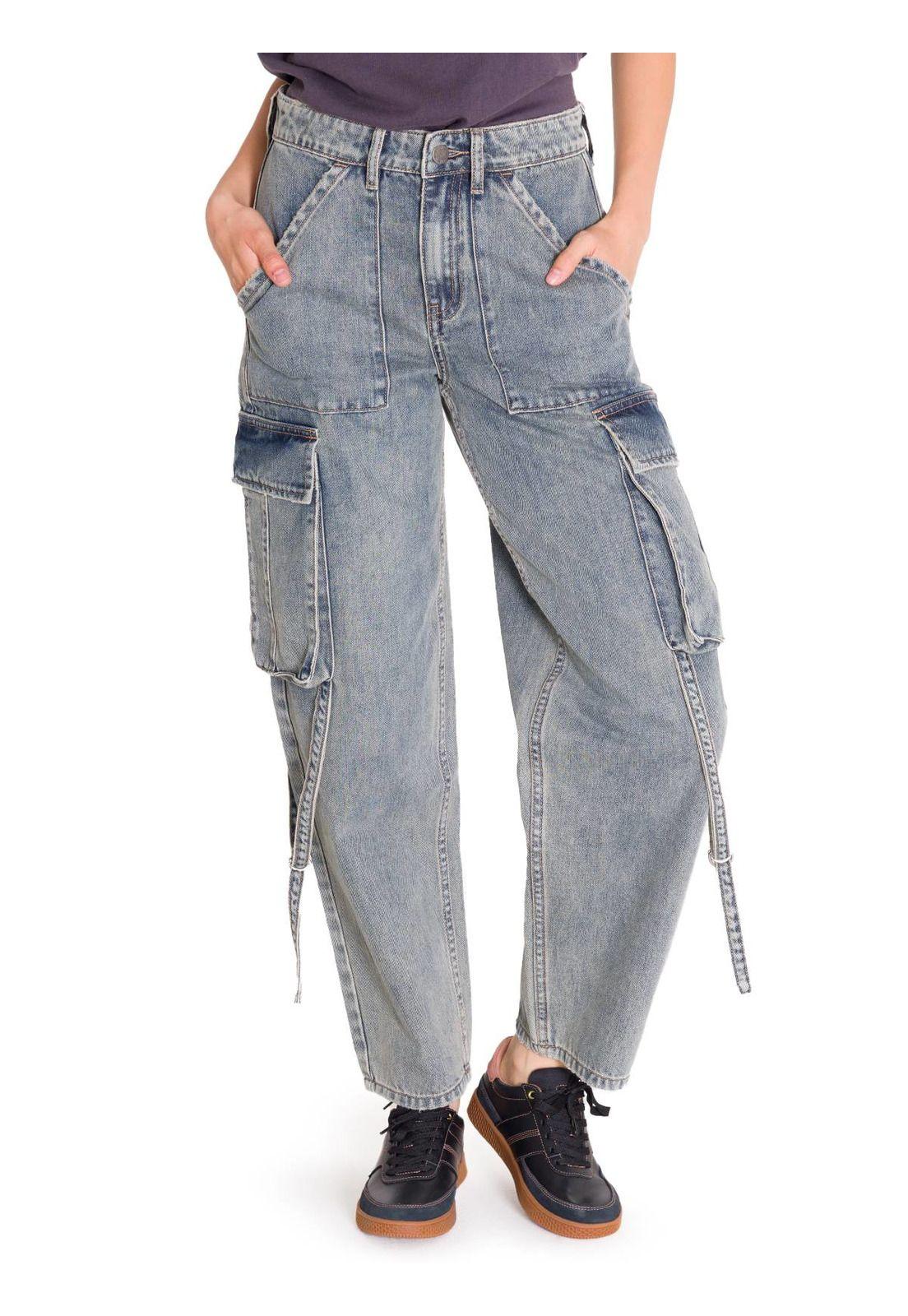 Jeans Rigid Exaggerated Cargo Mujer Gris Claro-1
