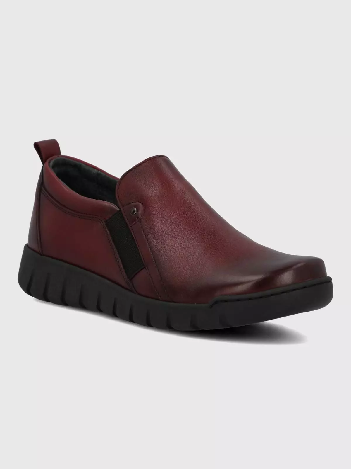 Slip On Cuero Mujer Henry II Burdeo-0