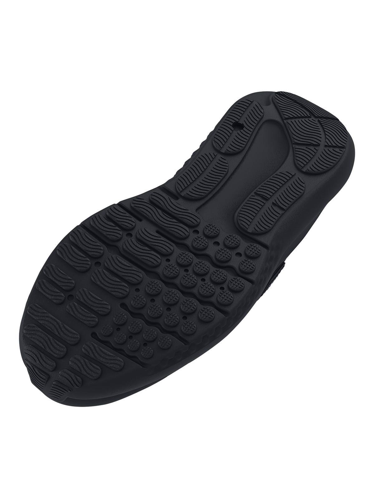 Zapatilla Ua Bps Surge 4 Ac Negro Niño-3
