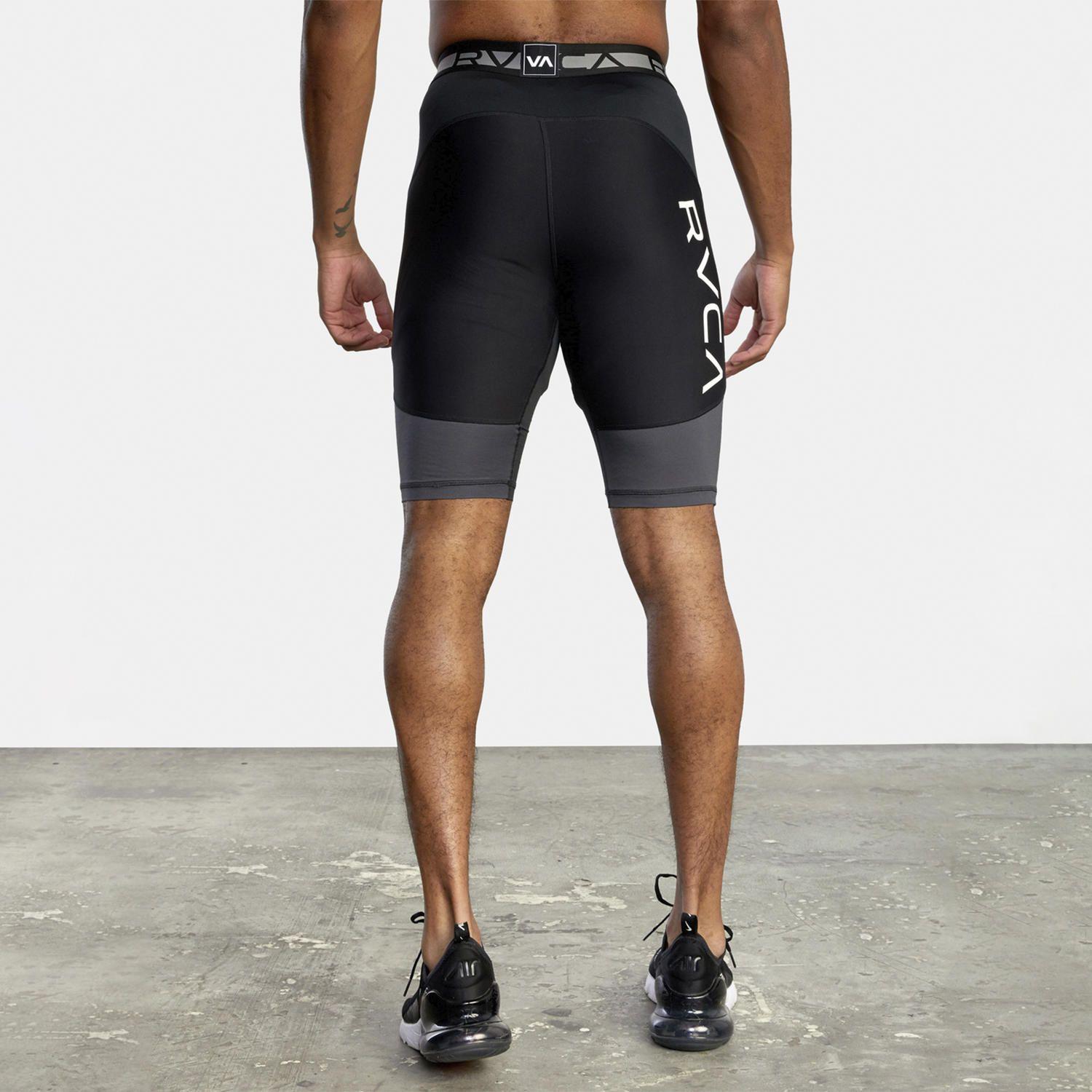 Short Deportivo Hombre Compression 18.5" Negro-1