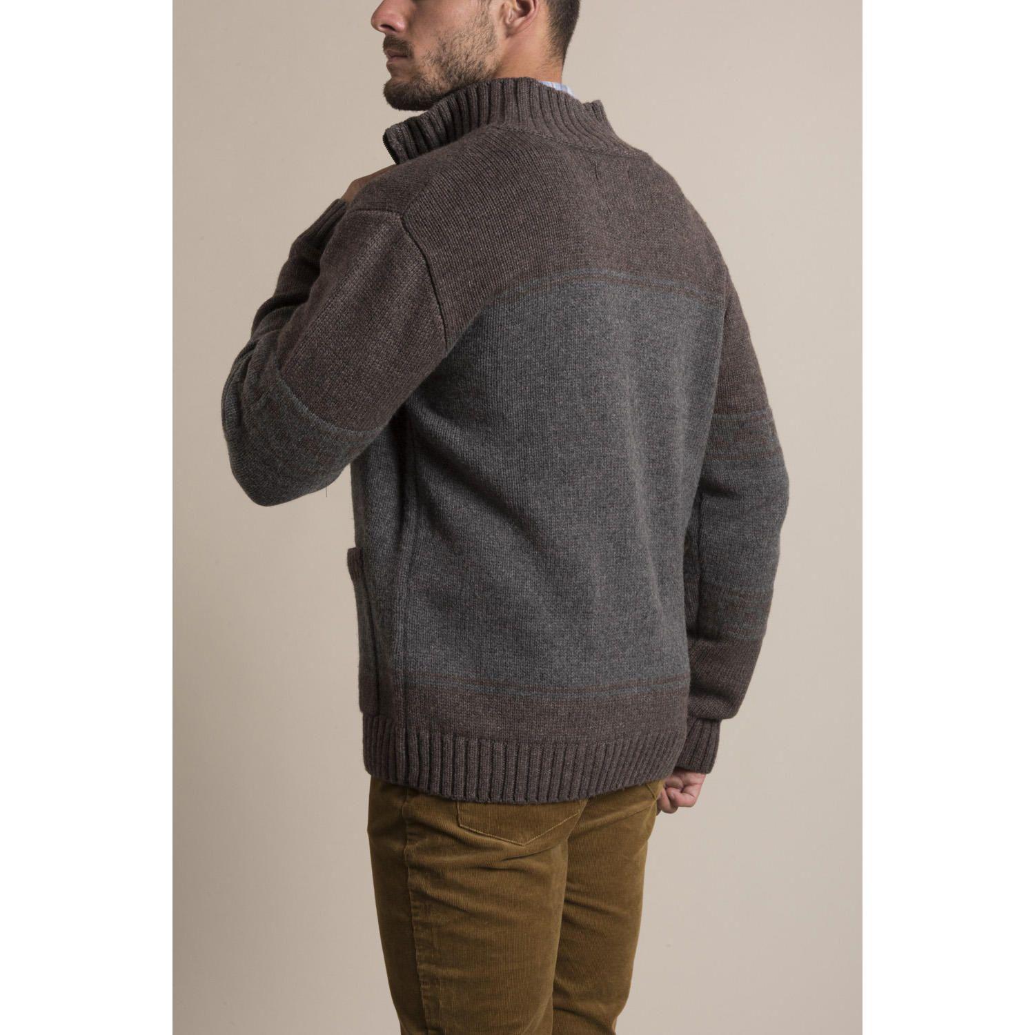 Cardigan Warm Rockford Café-3