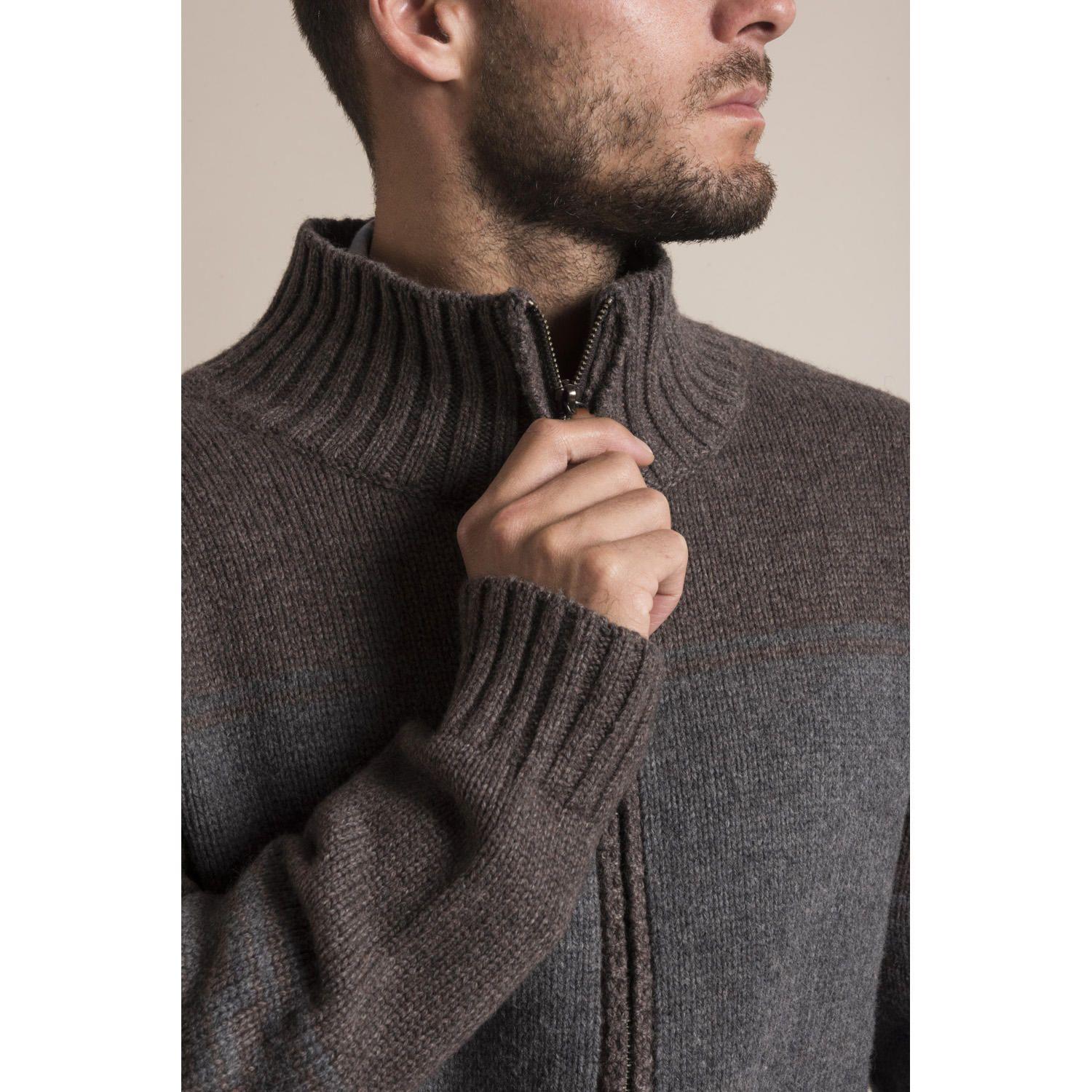 Cardigan Warm Rockford Café-4