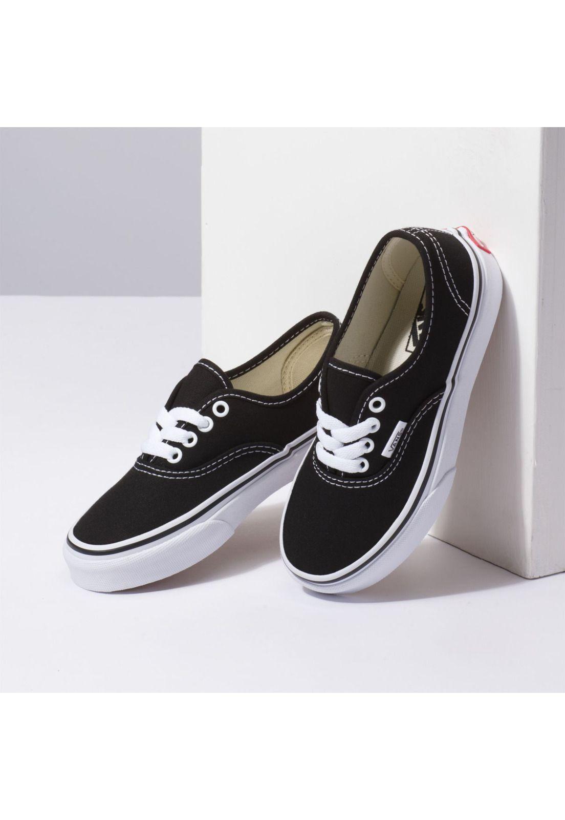 Zapatilla Niño Uy Authentic Black/True White-3