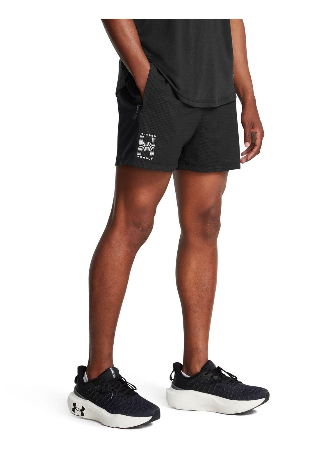 Shorts UA Launch para hombre Negro-3