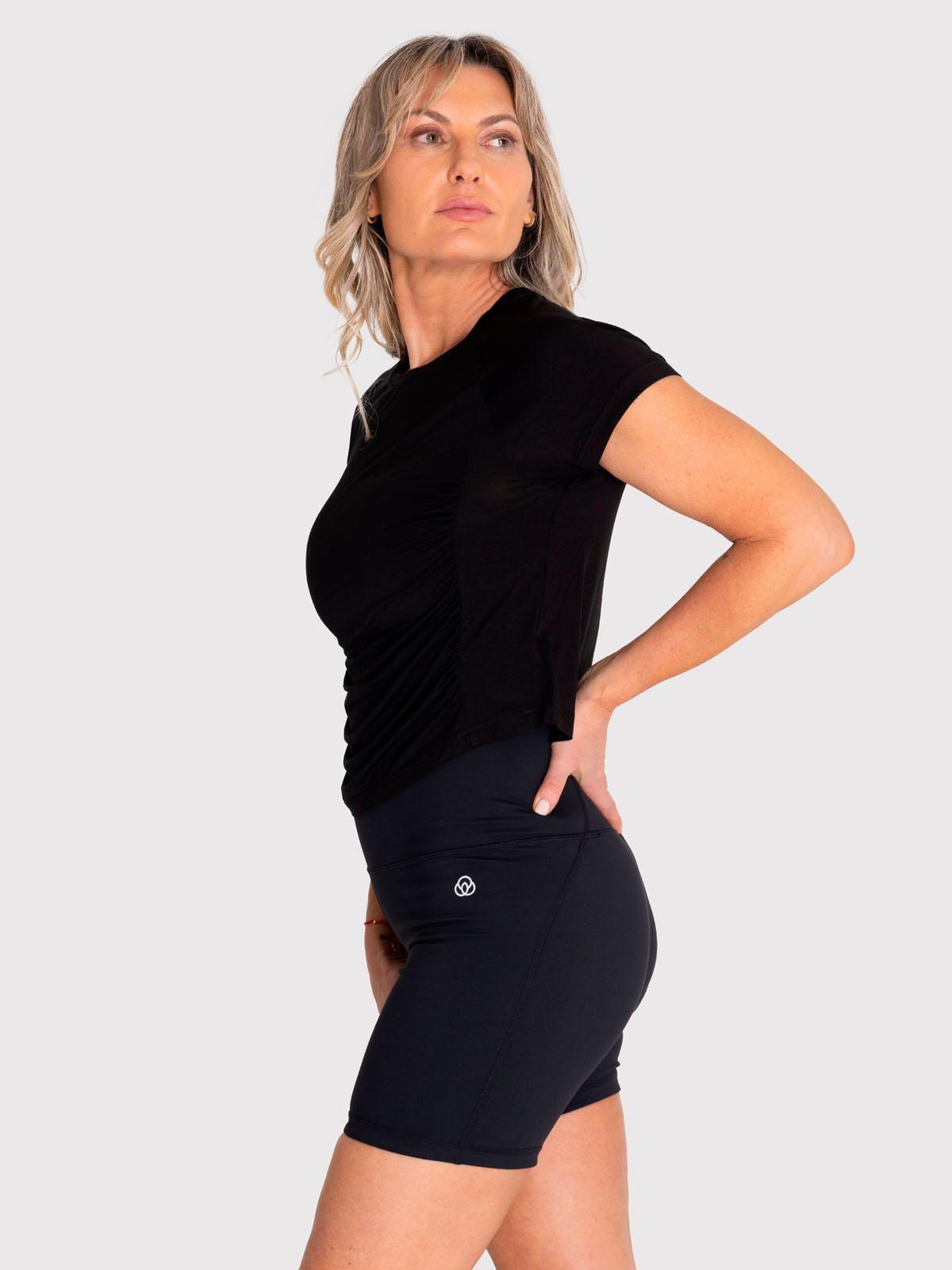 Polera deportiva Mujer Soft T-Shirt Negra-2