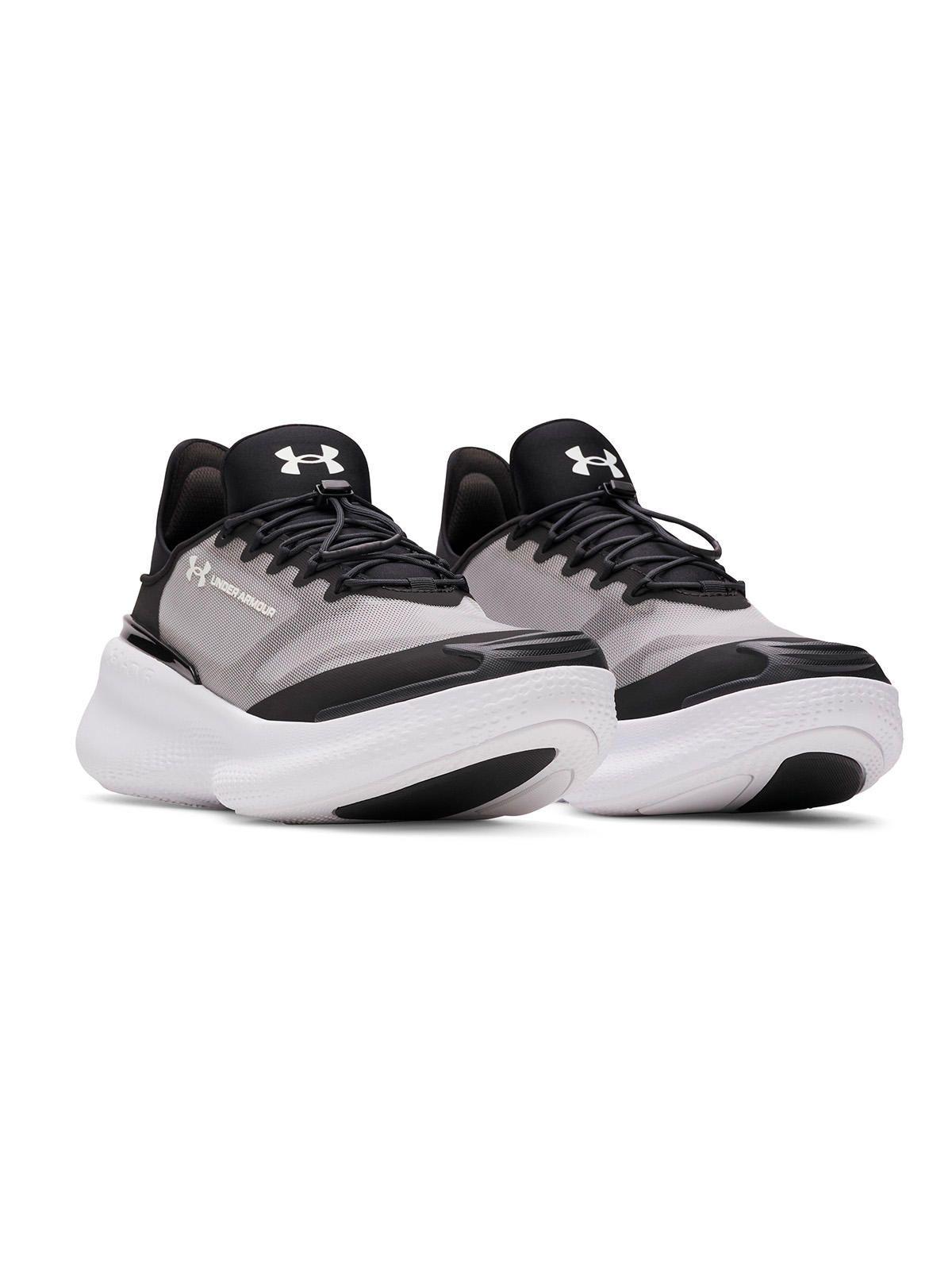 Zapatilla Unisex UA Nova Negro-5