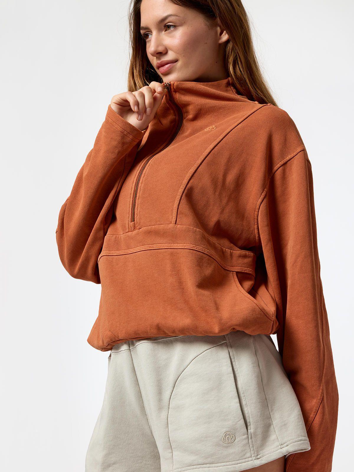 Polerón Funnel-Neck Half Zip Naranjo Mujer-3