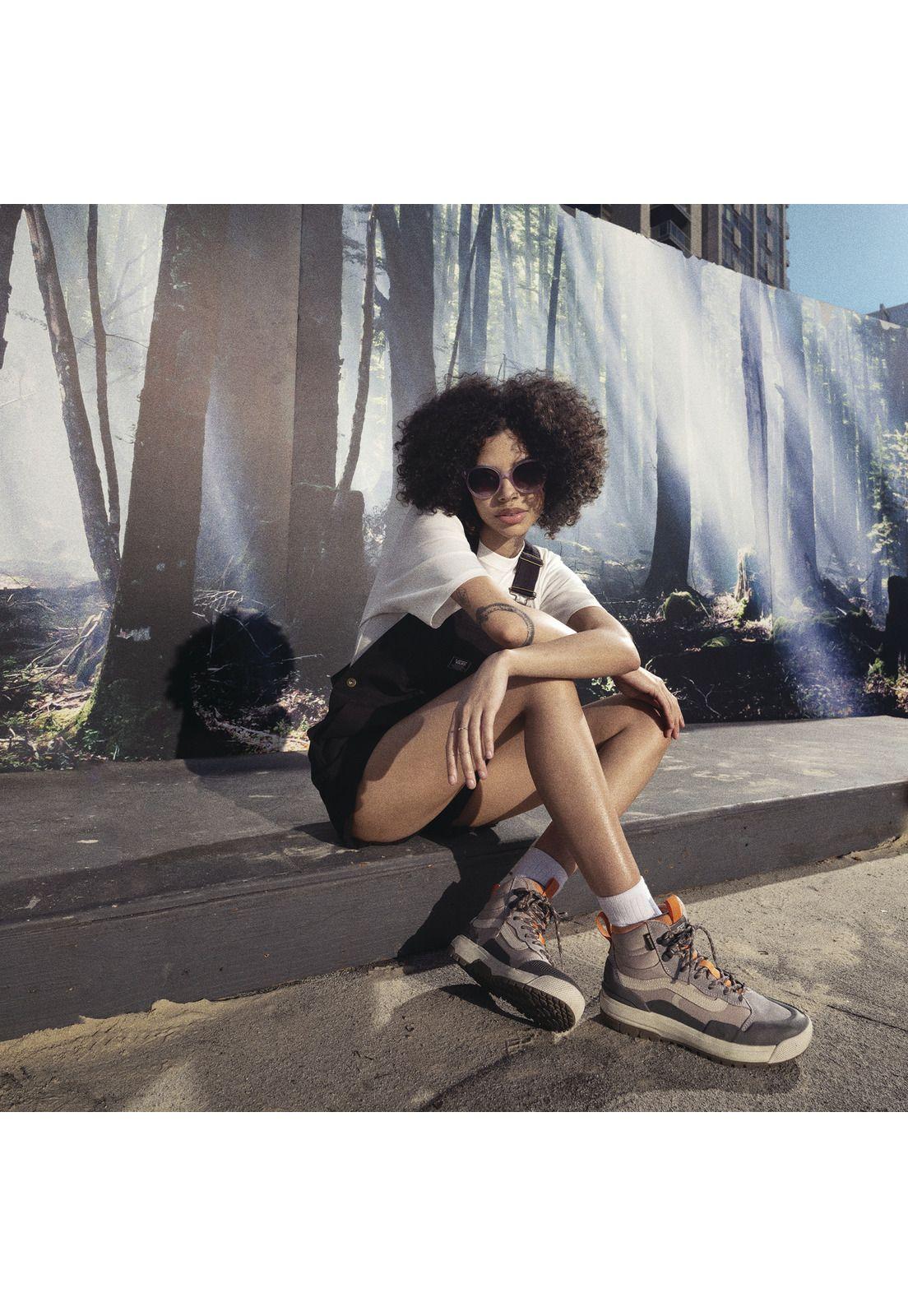 Zapatilla Caña Ultrarange Exo Hi Go Beige Unisex-1
