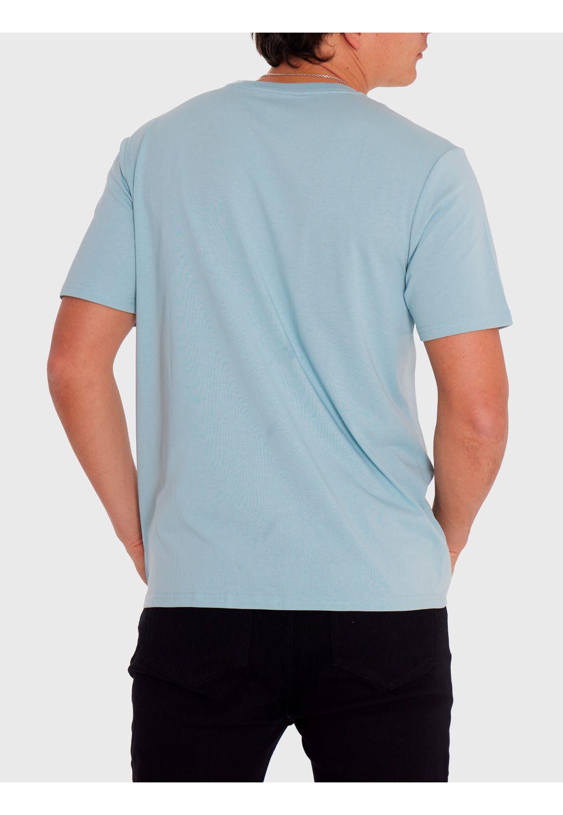 Polera Hombre Essential Pocket Celeste-3